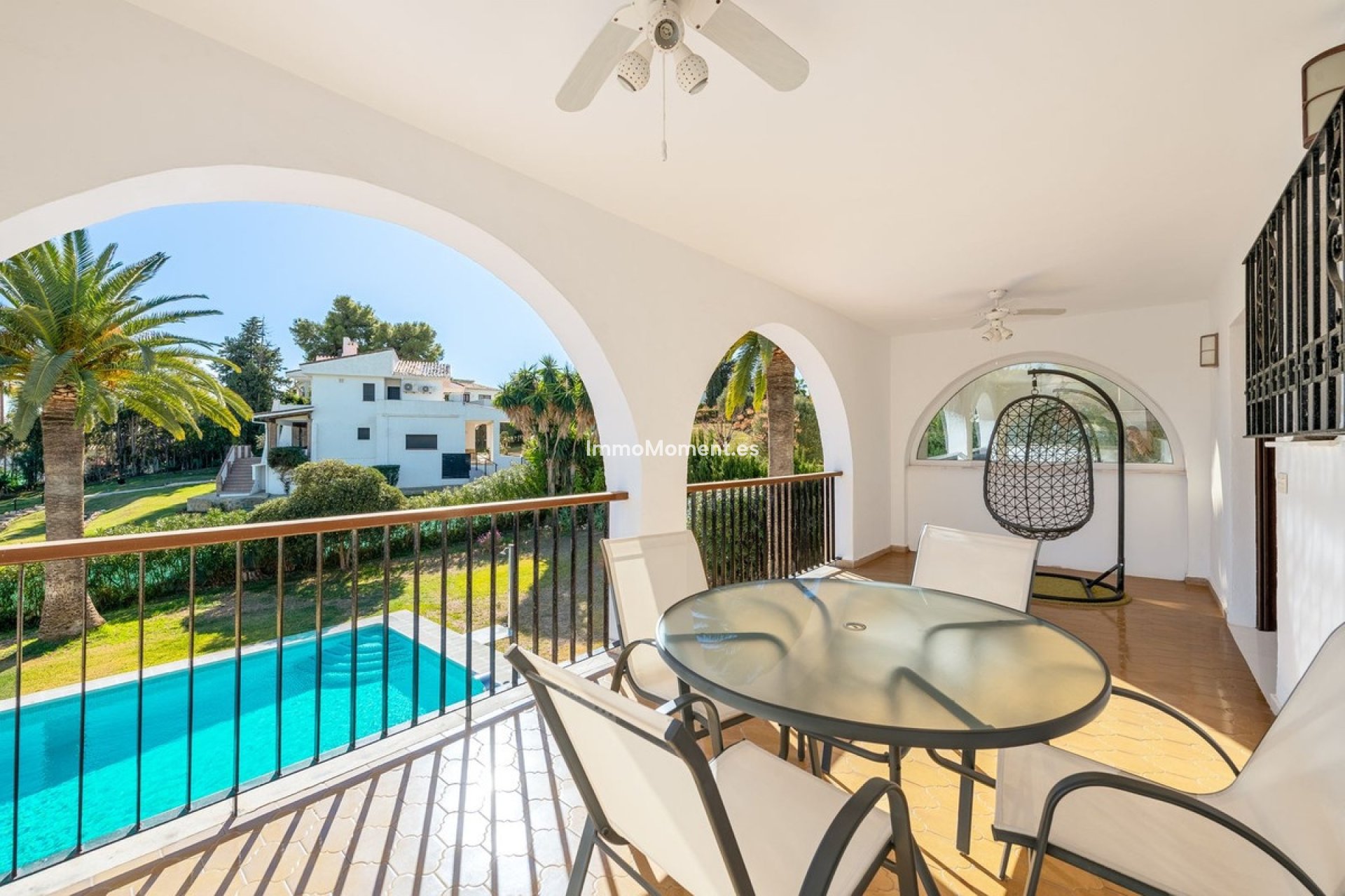 Reventa - Villa independiente - Estepona  - Atalaya