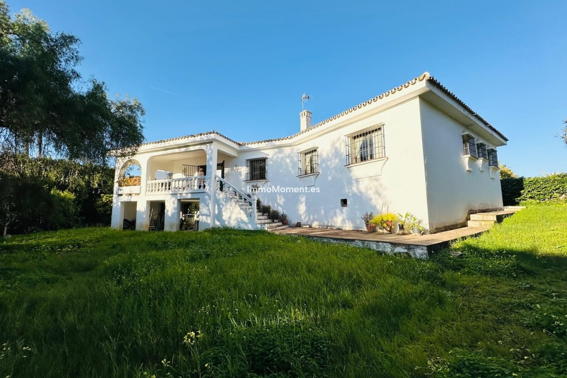 Reventa - Villa independiente - Estepona  - Atalaya