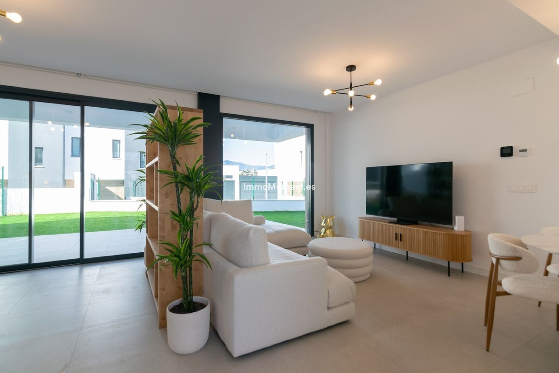 Reventa - Villa independiente - Estepona  - Atalaya
