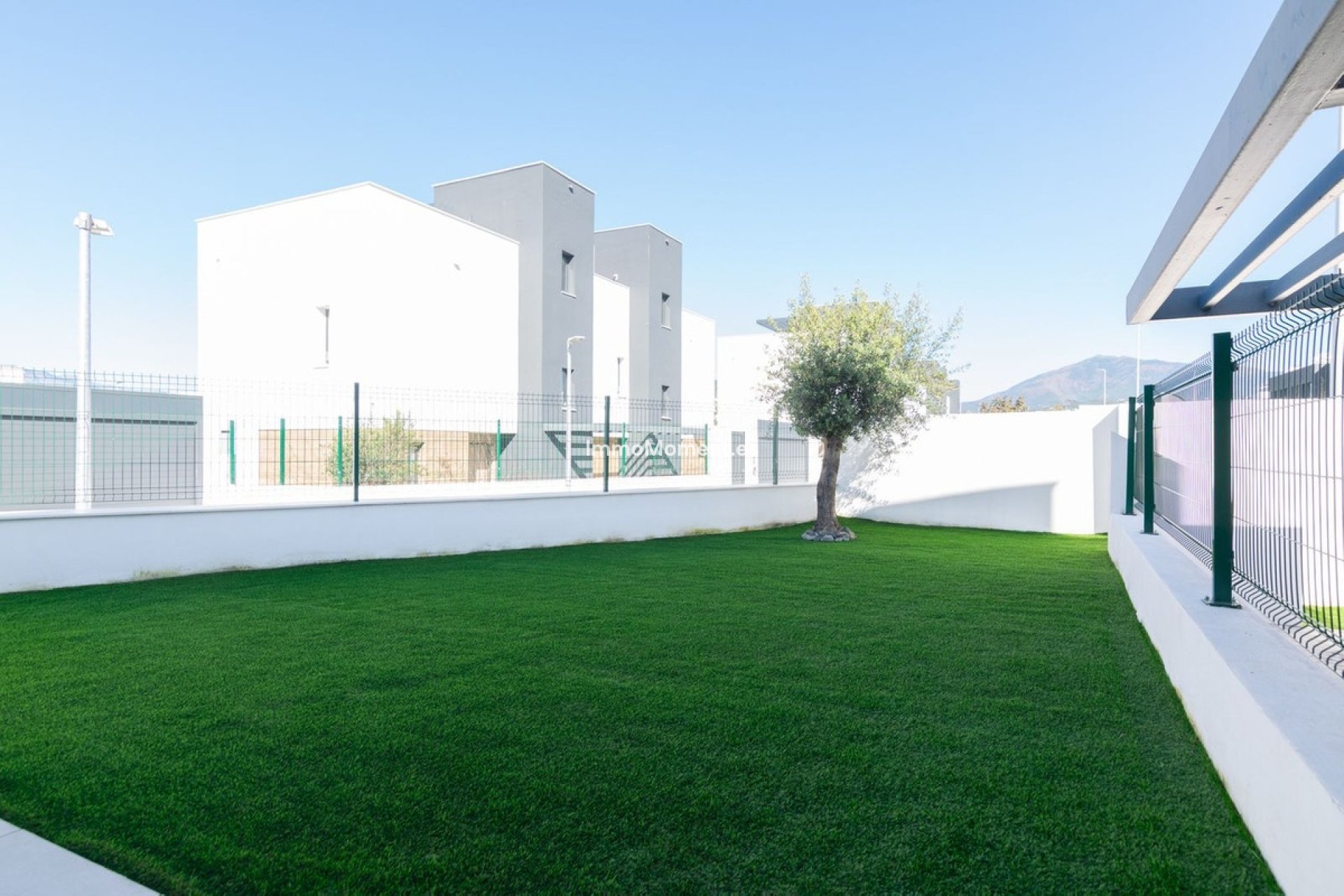 Reventa - Villa independiente - Estepona  - Atalaya