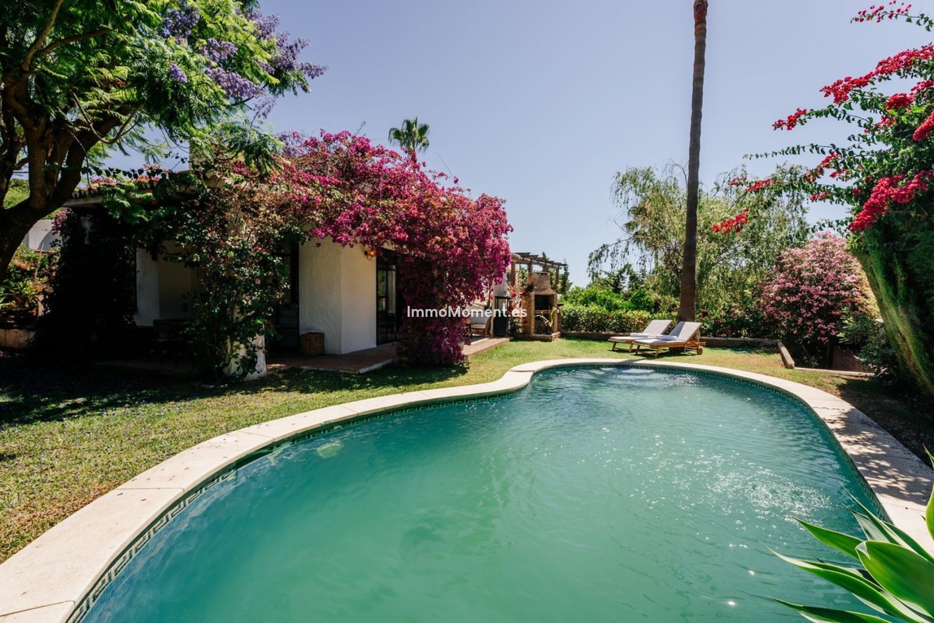 Reventa - Villa independiente - Estepona  - Atalaya