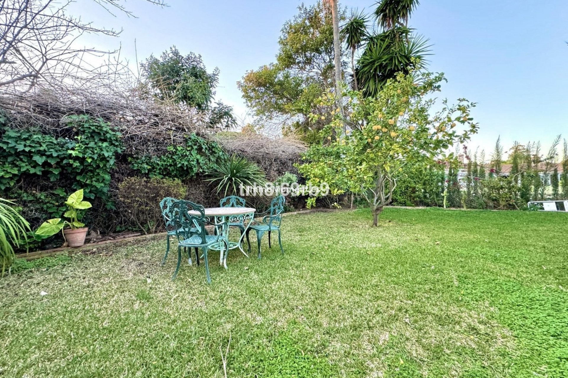 Reventa - Villa independiente - Estepona  - Atalaya