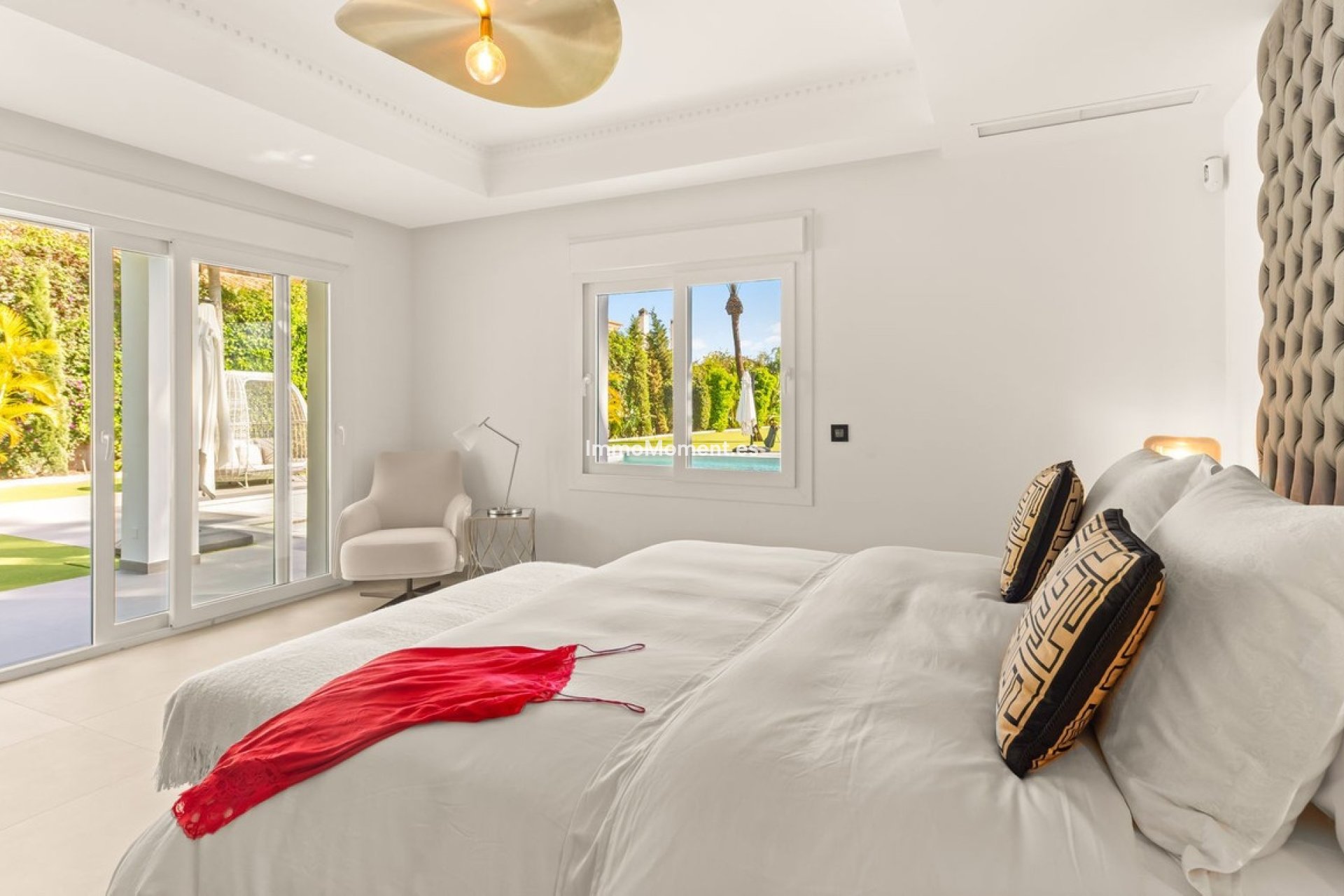Reventa - Villa independiente - Estepona  - Atalaya