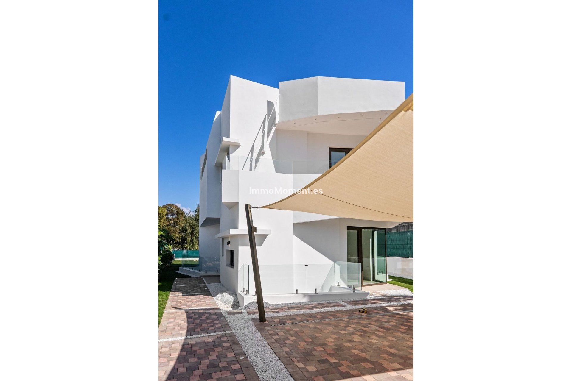 Reventa - Villa independiente - Estepona  - Atalaya