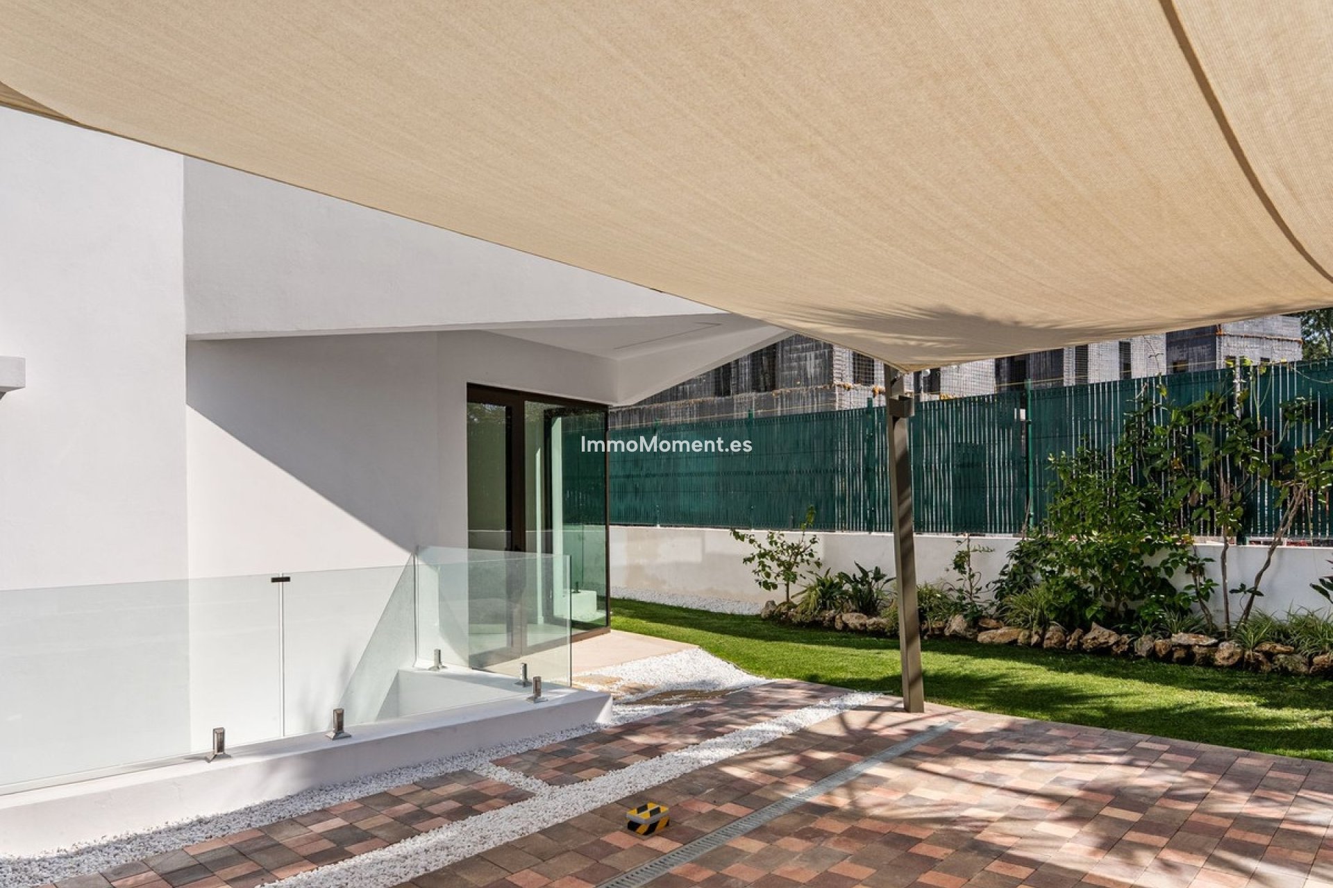 Reventa - Villa independiente - Estepona  - Atalaya