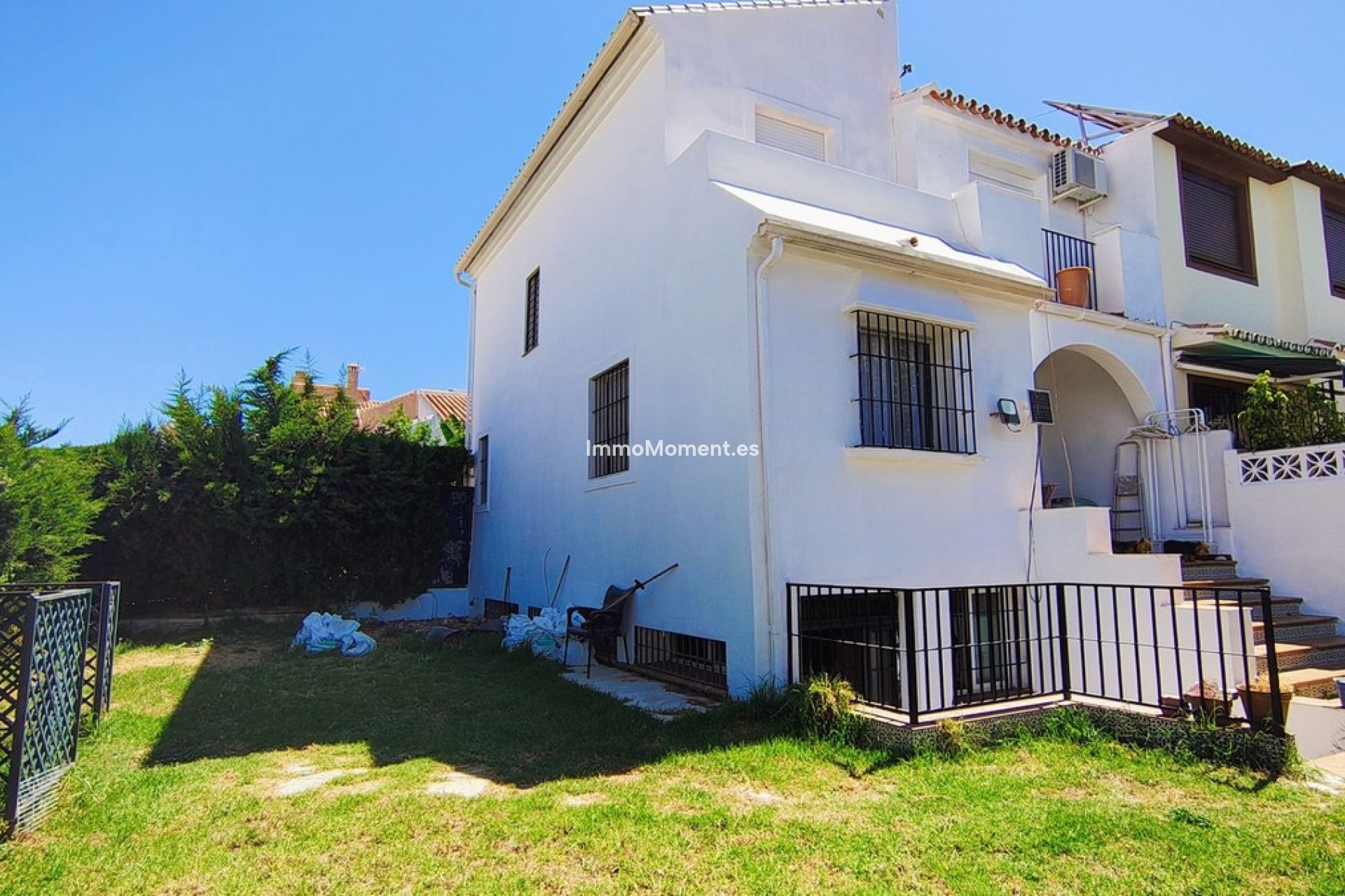 Reventa - Villa independiente - Estepona  - Atalaya