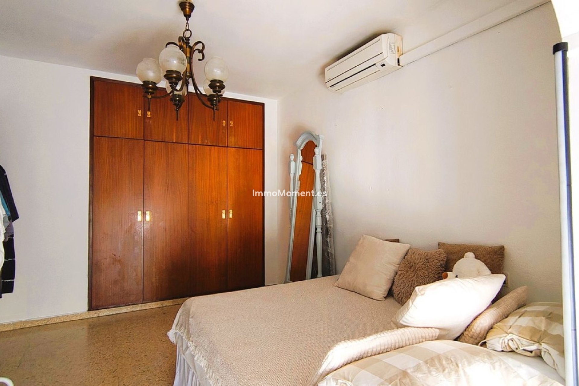 Reventa - Villa independiente - Estepona  - Atalaya