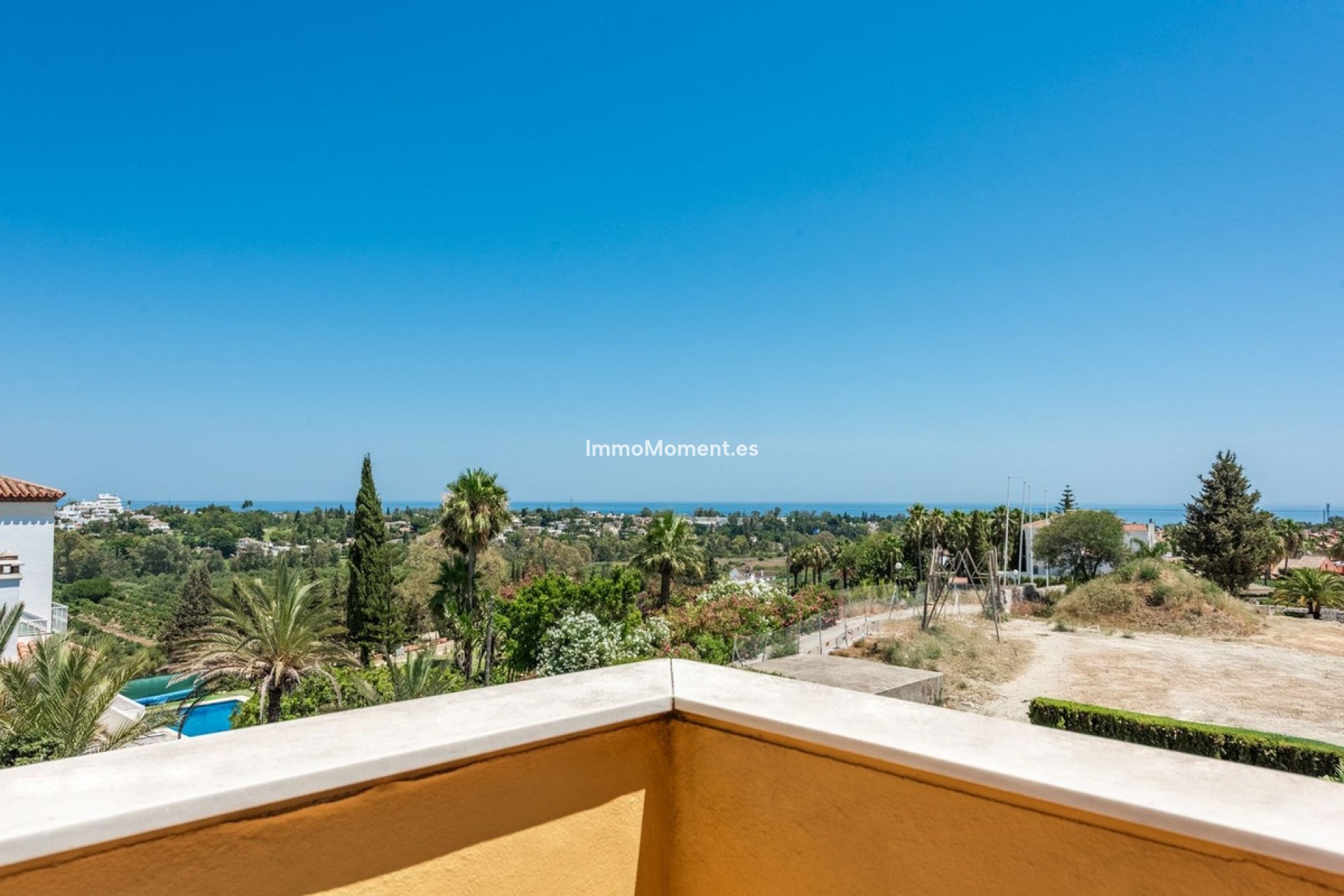 Reventa - Villa independiente - Estepona  - Atalaya