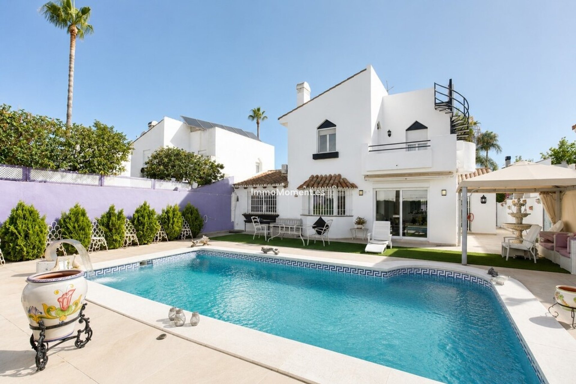 Reventa - Villa independiente - Estepona  - Atalaya