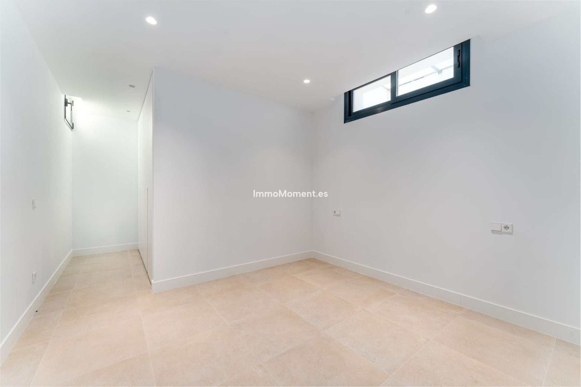 Reventa - Villa independiente - Estepona  - Atalaya
