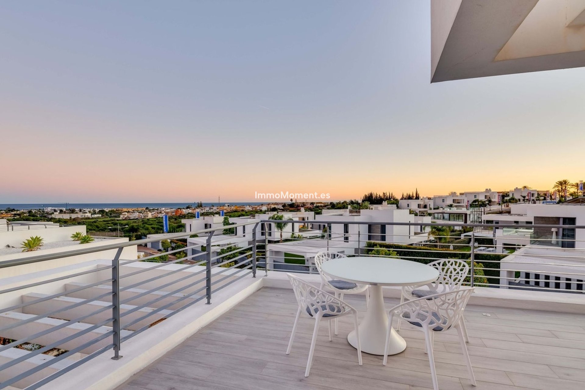 Reventa - Villa independiente - Estepona  - Cancelada