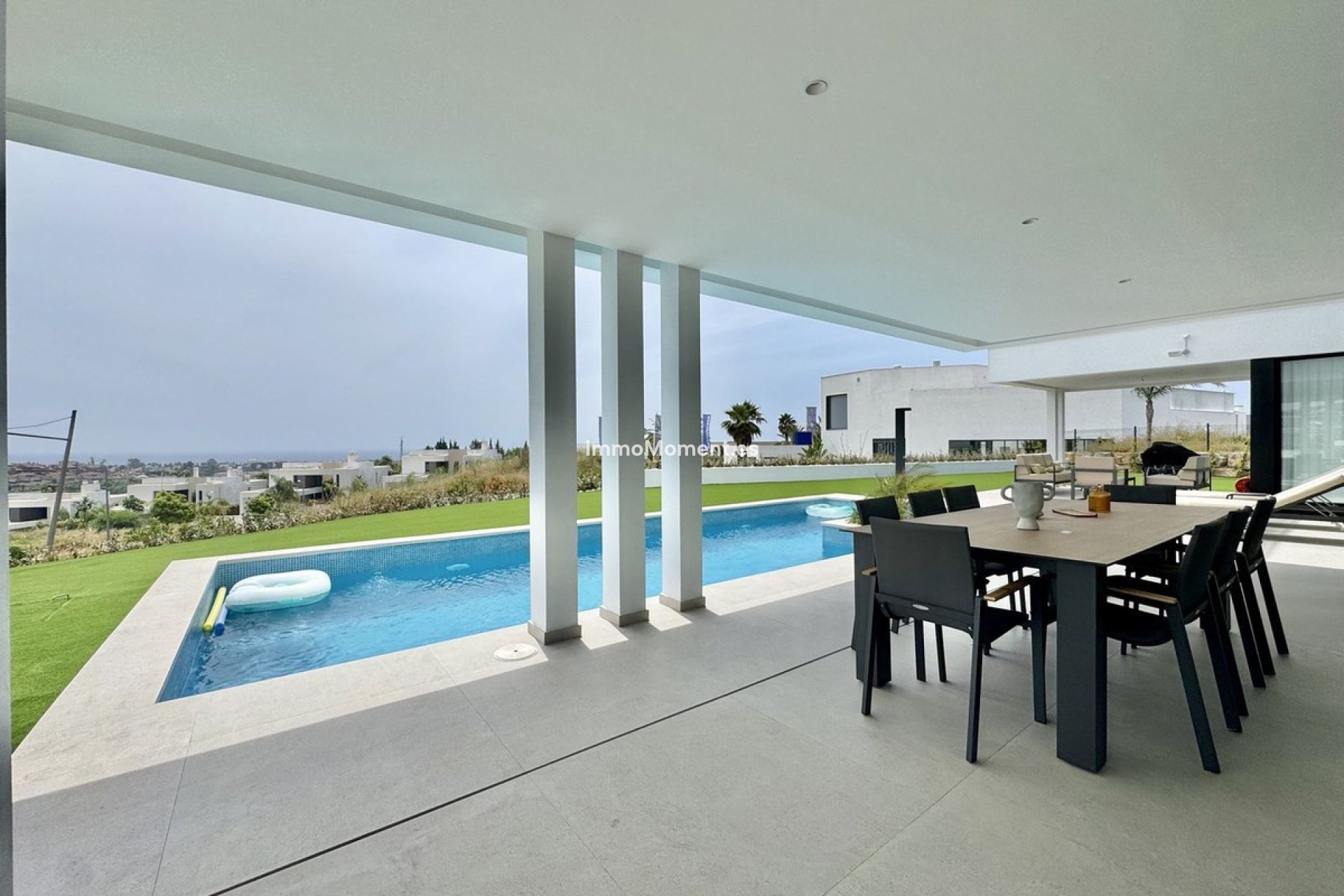 Reventa - Villa independiente - Estepona  - Cancelada