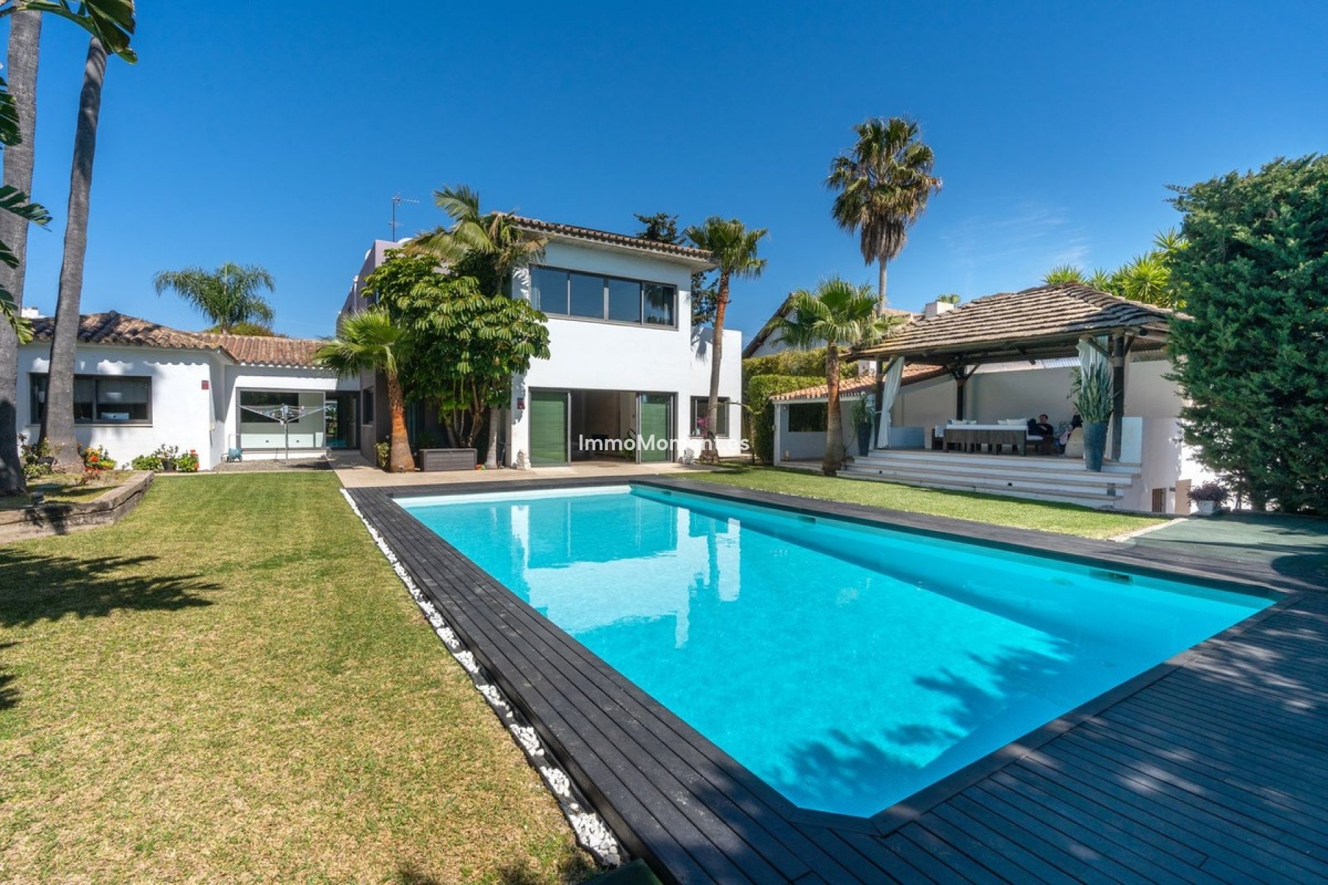 Reventa - Villa independiente - Estepona  - Costalita