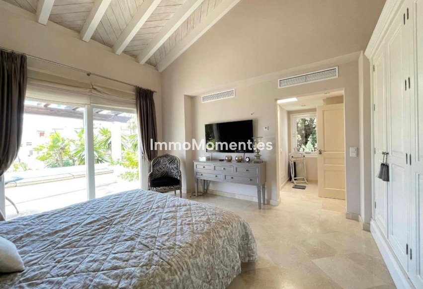 Reventa - Villa independiente - Estepona  - Costalita