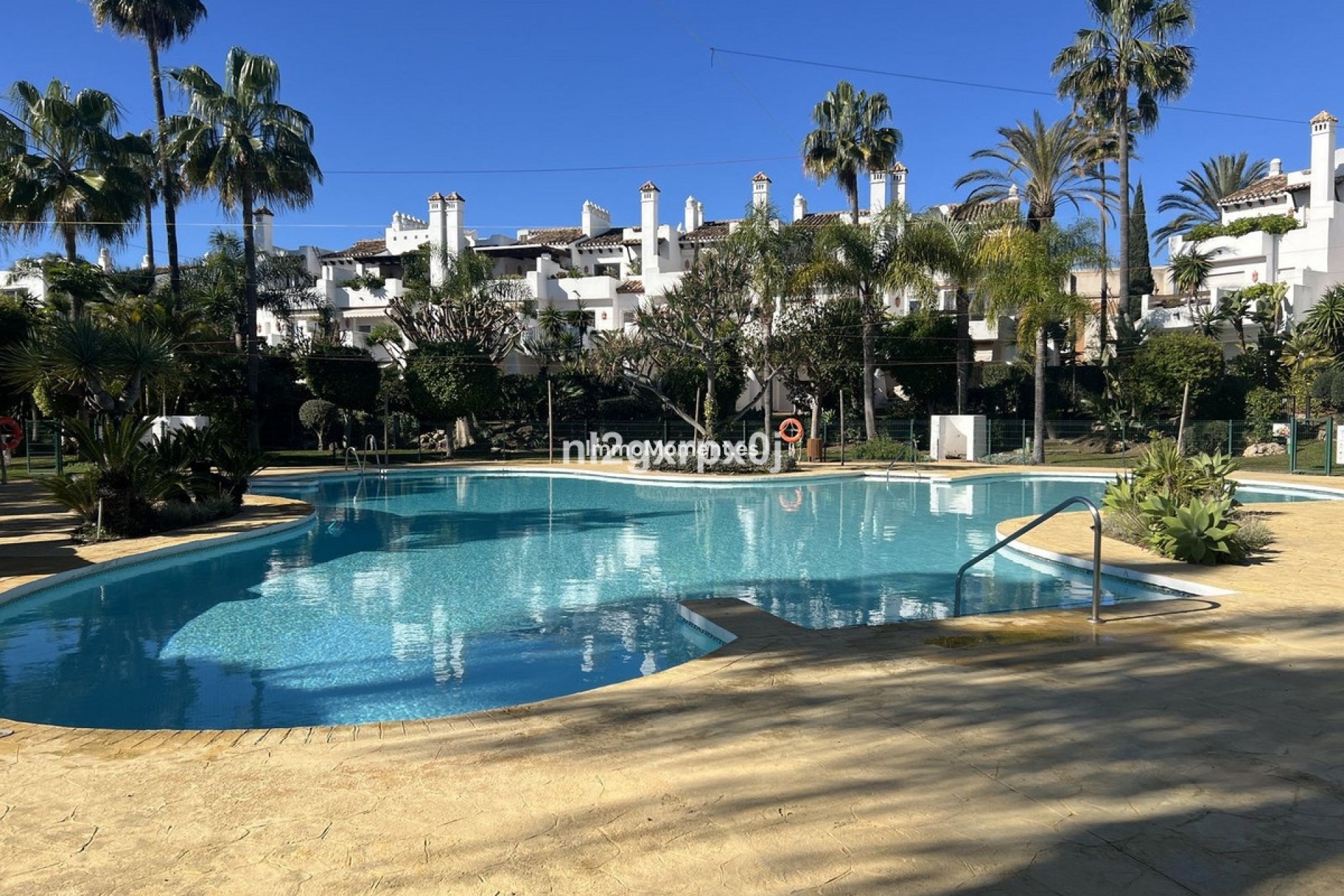 Reventa - Villa independiente - Estepona  - Costalita