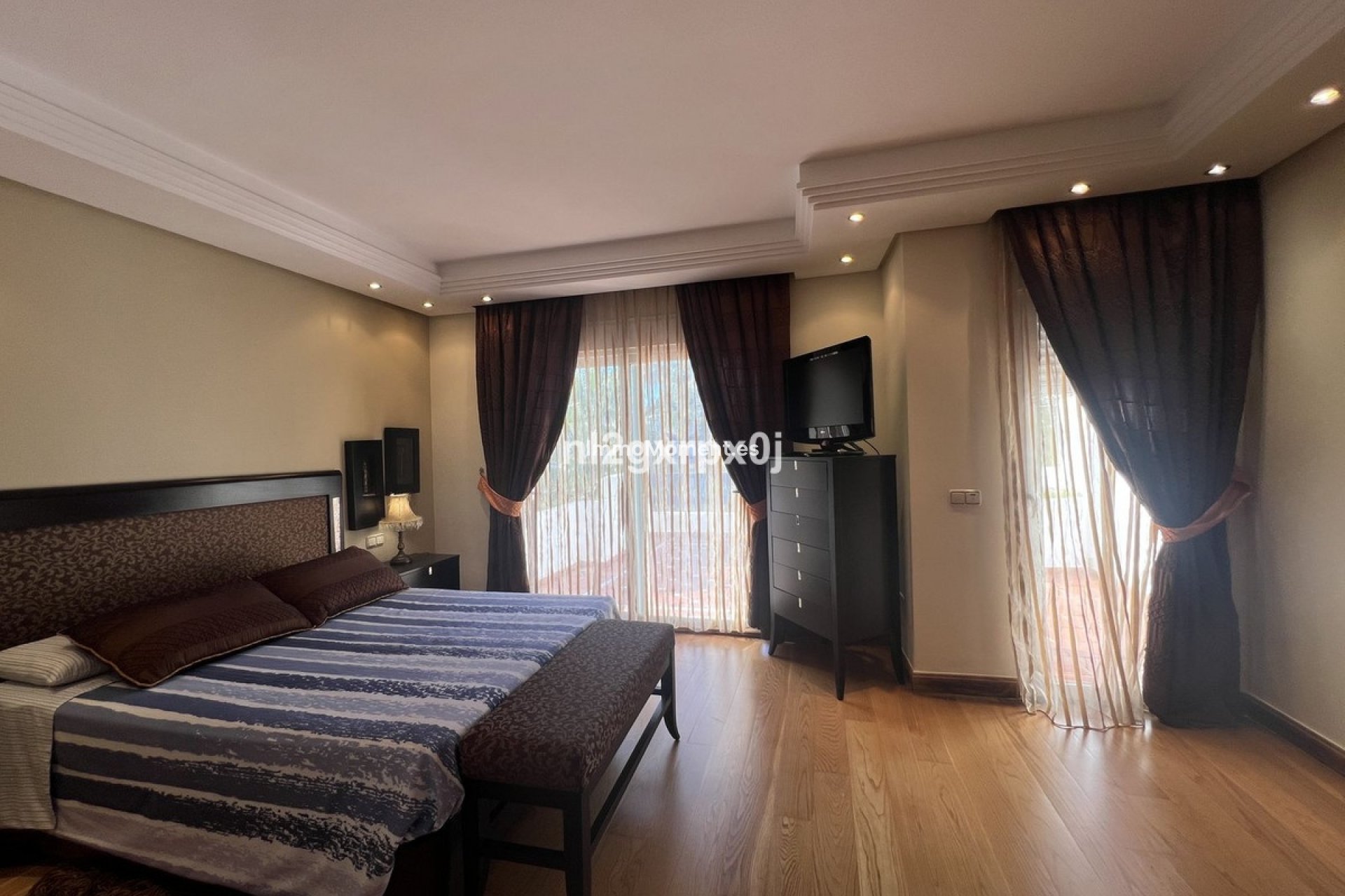 Reventa - Villa independiente - Estepona  - Costalita