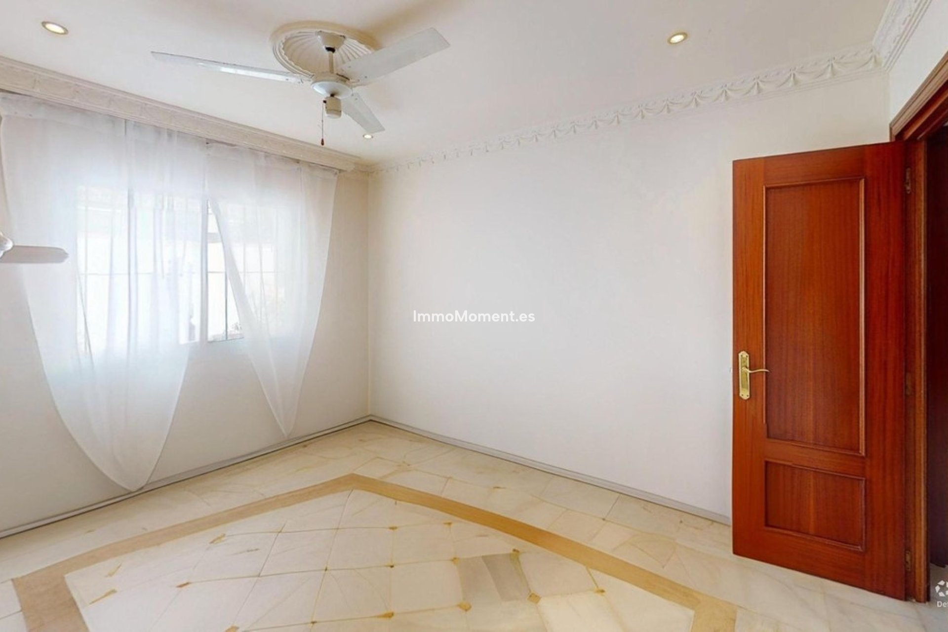 Reventa - Villa independiente - Estepona  - Costalita