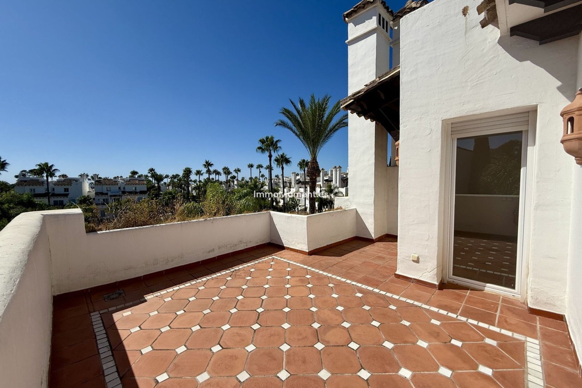 Reventa - Villa independiente - Estepona  - Costalita