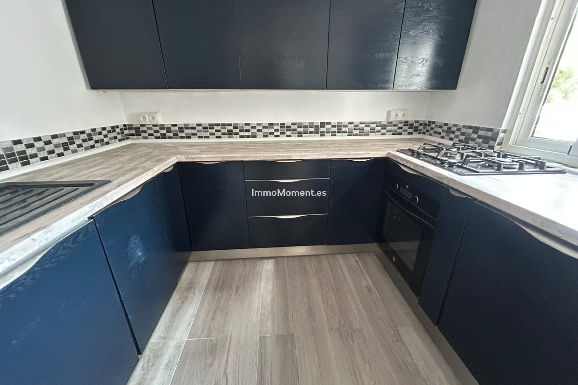 Reventa - Villa independiente - Estepona  - Estepona Centro