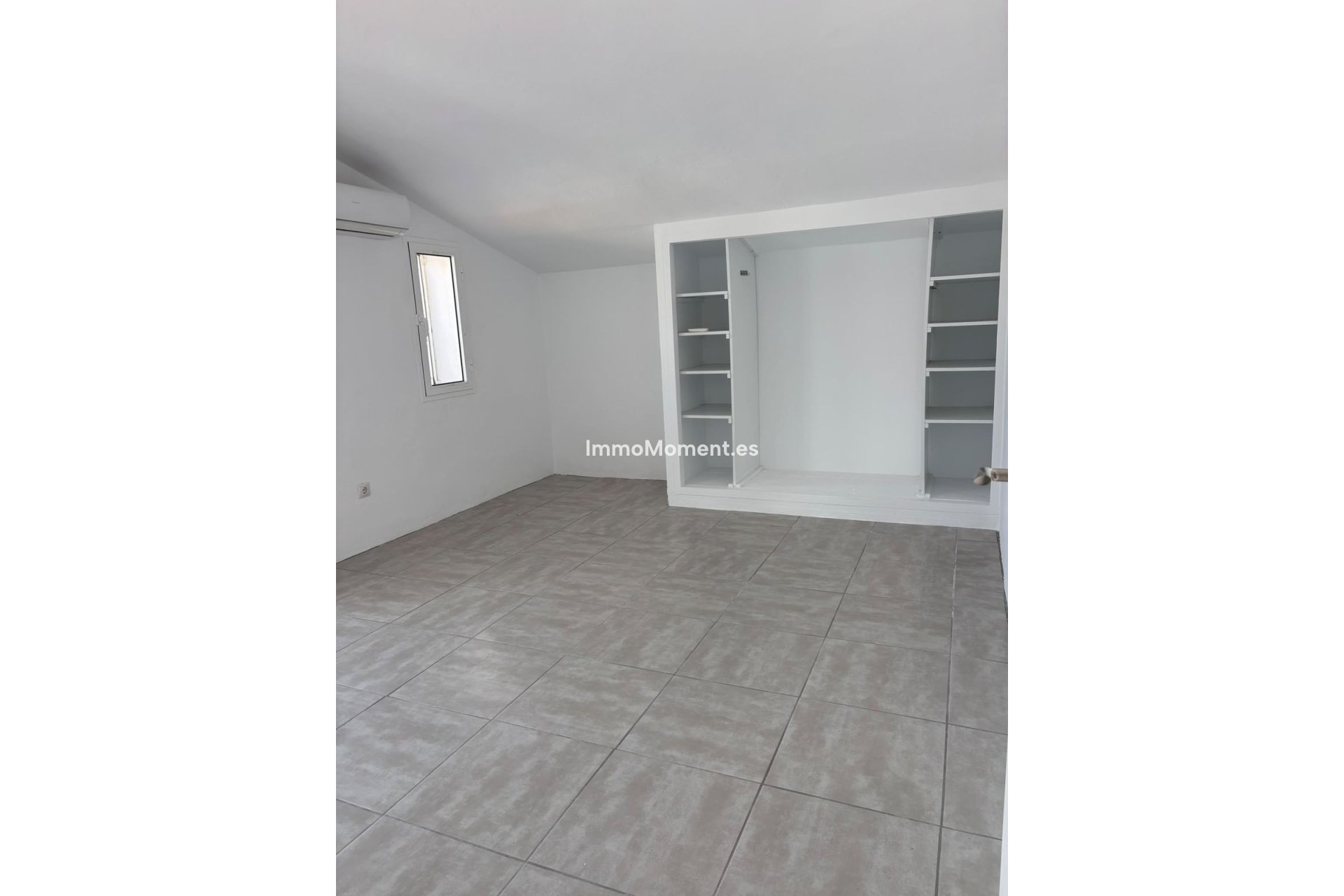 Reventa - Villa independiente - Estepona  - Estepona Centro