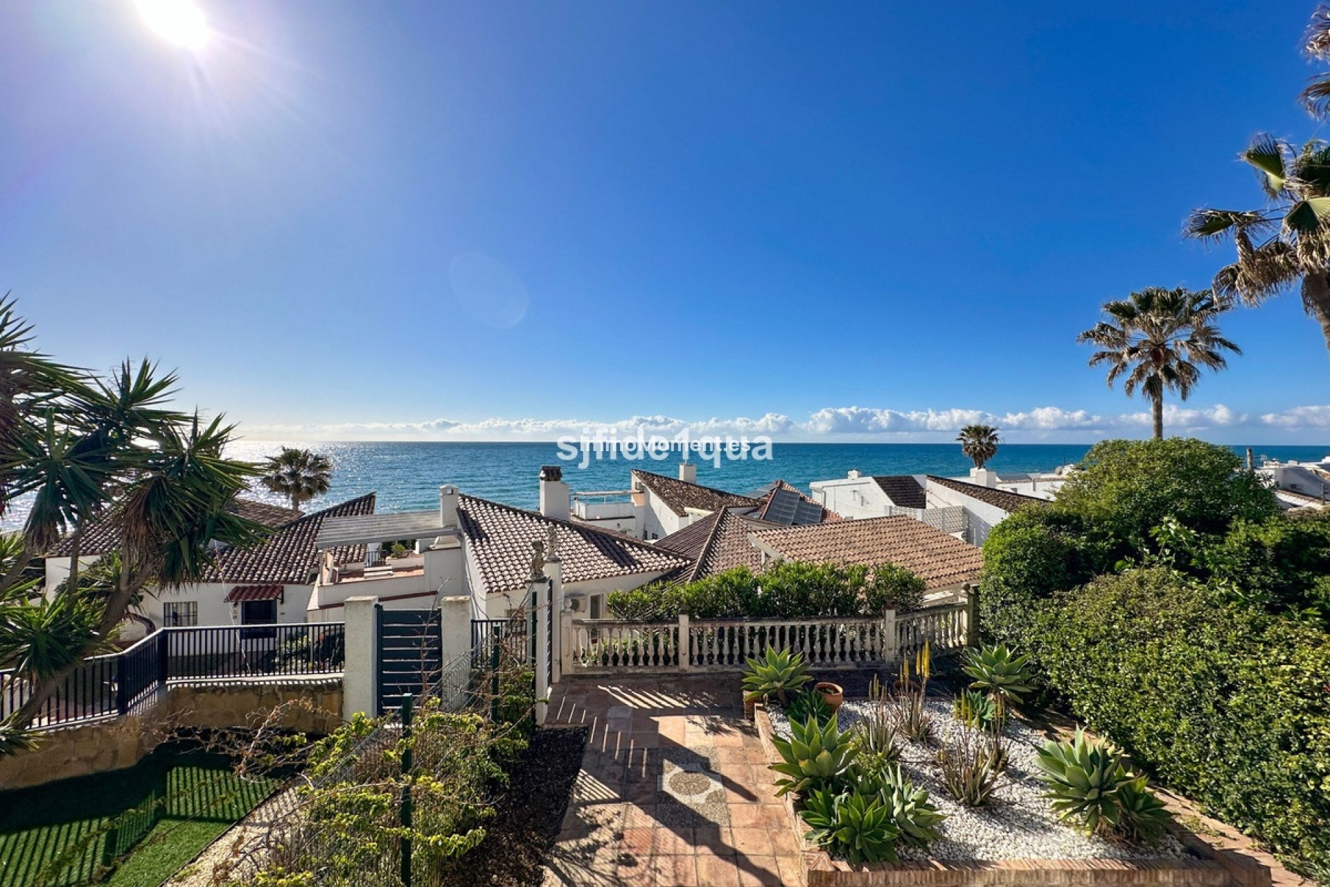 Reventa - Villa independiente - Estepona  - Estepona Centro