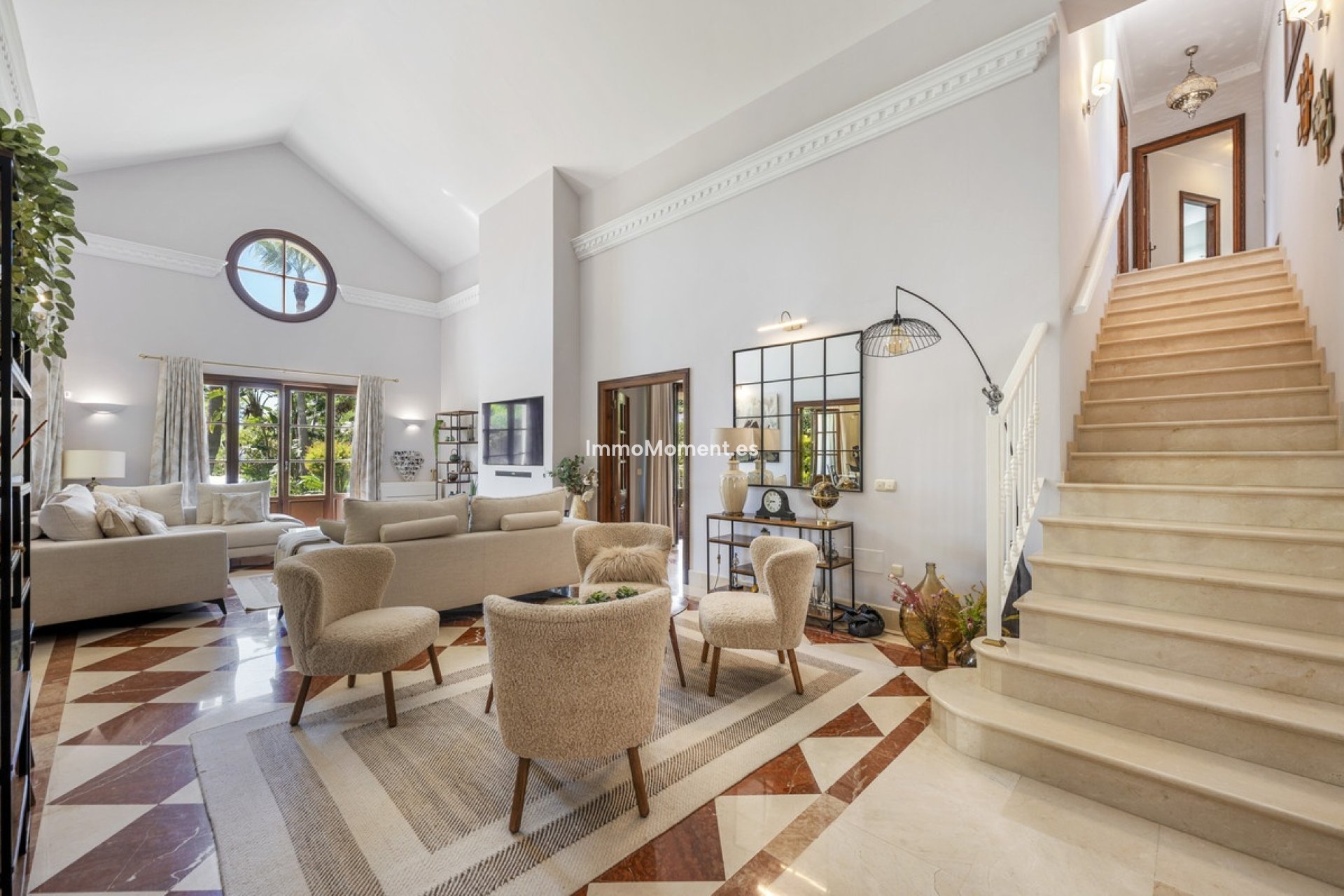 Reventa - Villa independiente - Estepona  - Estepona Centro