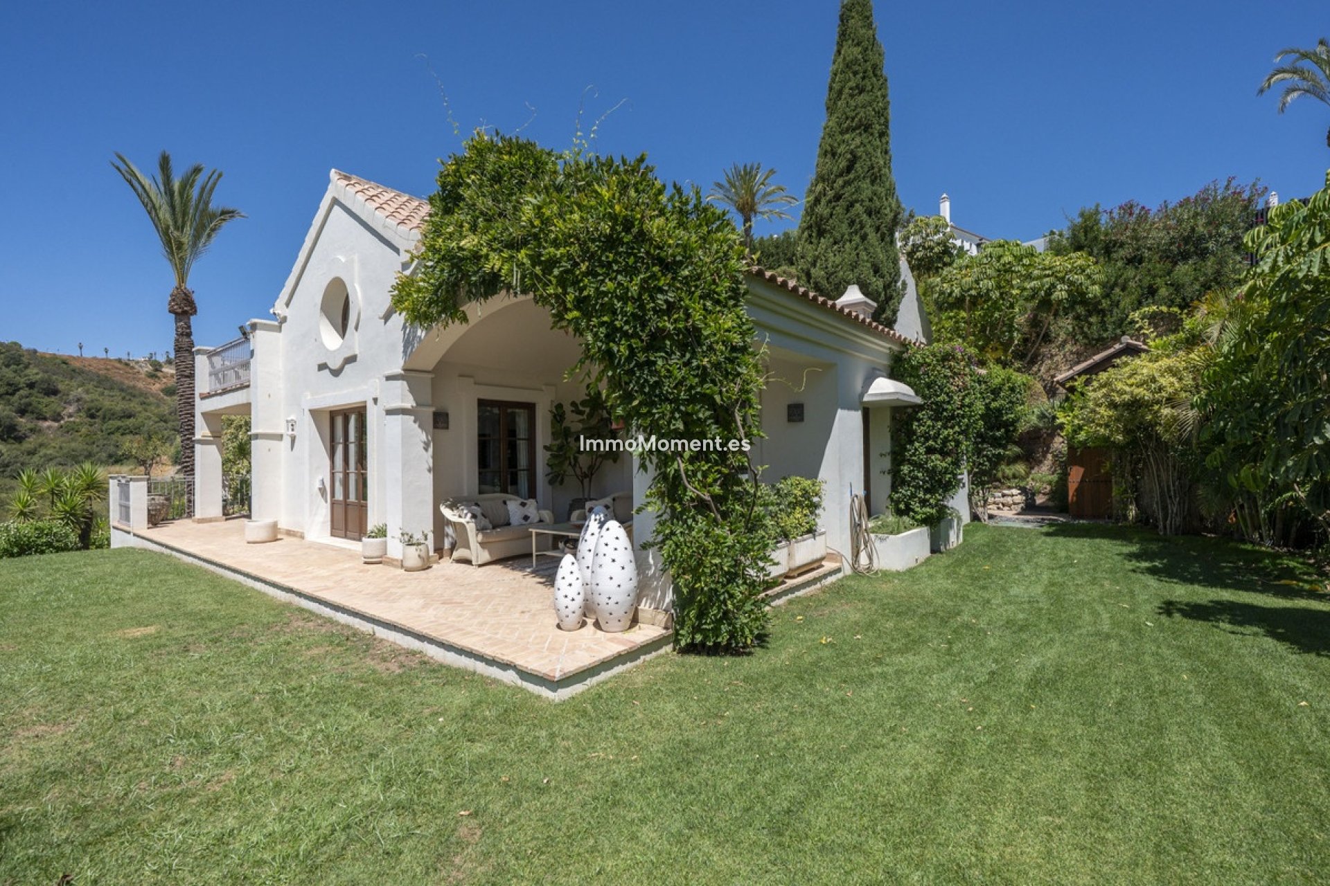 Reventa - Villa independiente - Estepona  - Estepona Centro