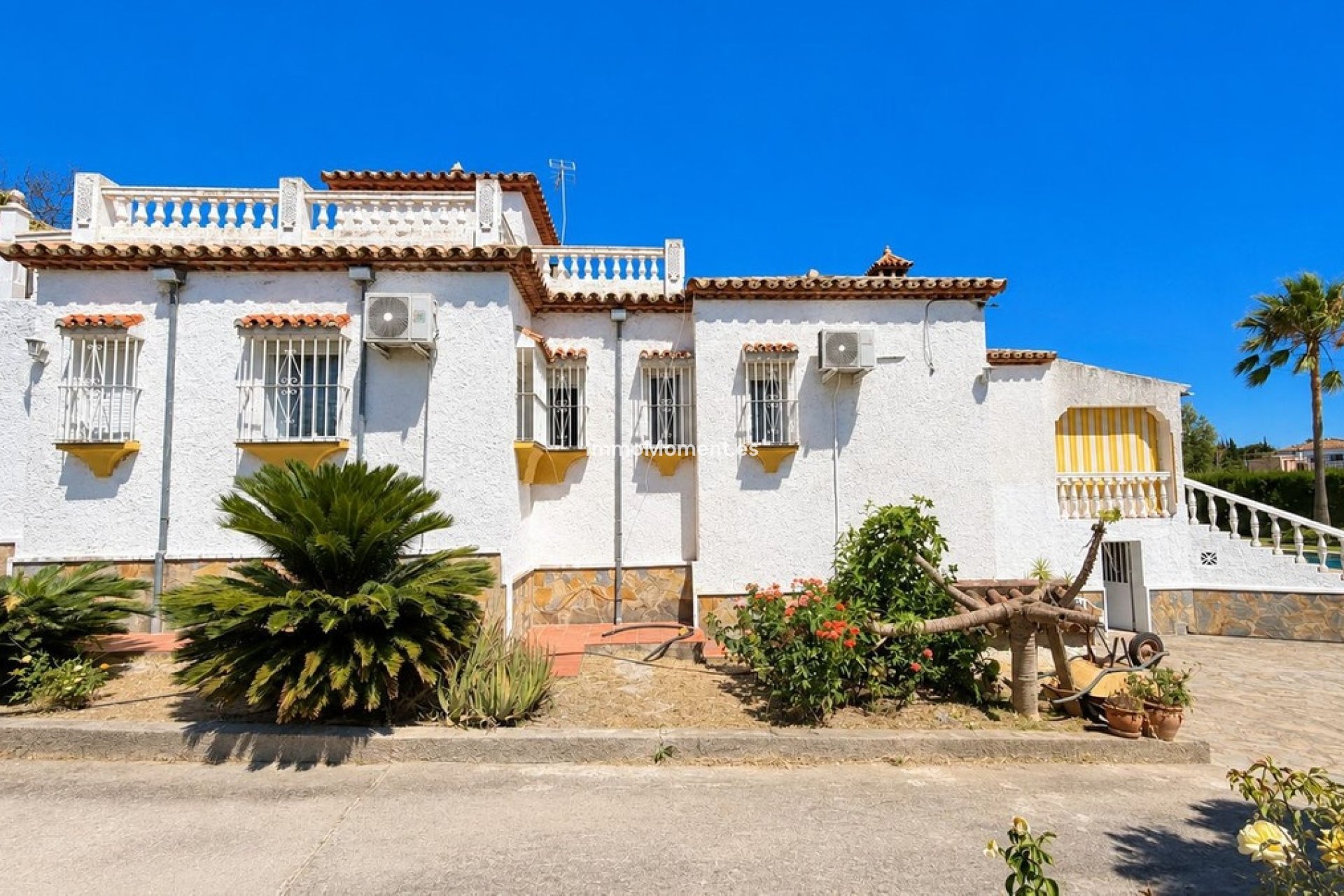 Reventa - Villa independiente - Estepona  - Estepona Centro