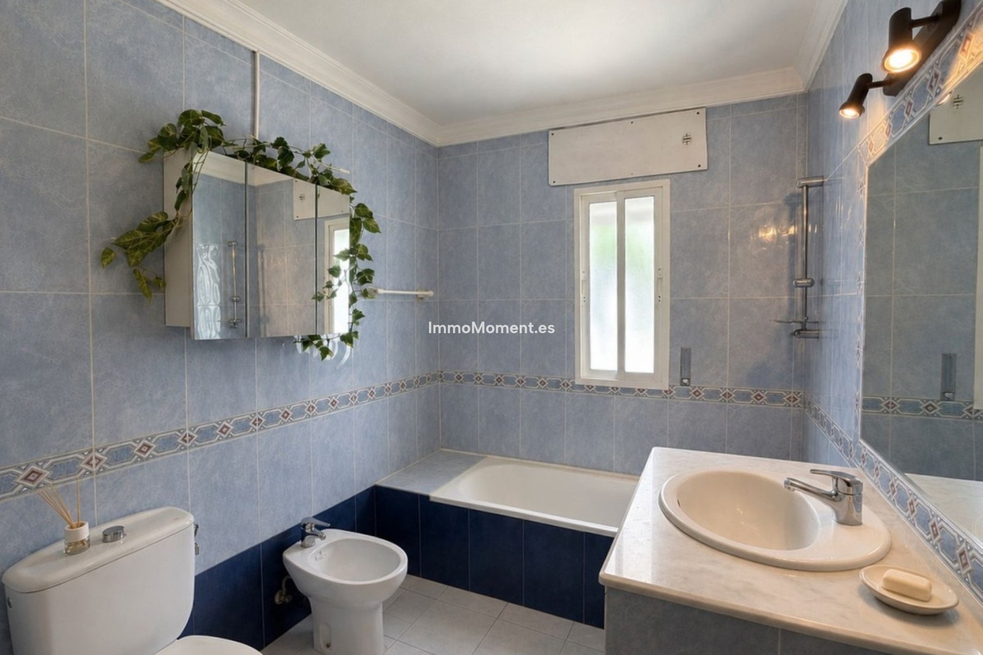 Reventa - Villa independiente - Estepona  - Estepona Centro