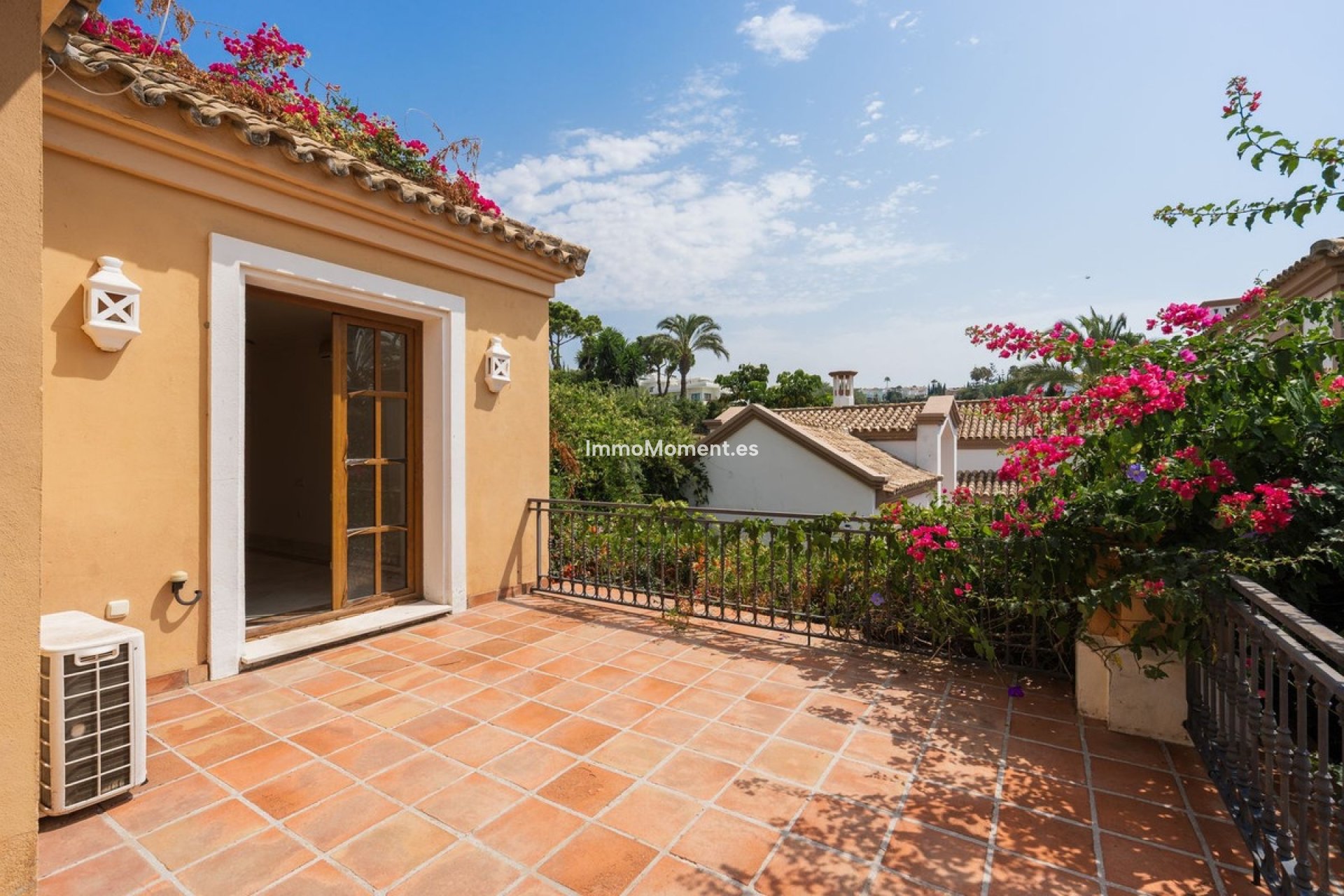 Reventa - Villa independiente - Estepona  - Estepona Centro