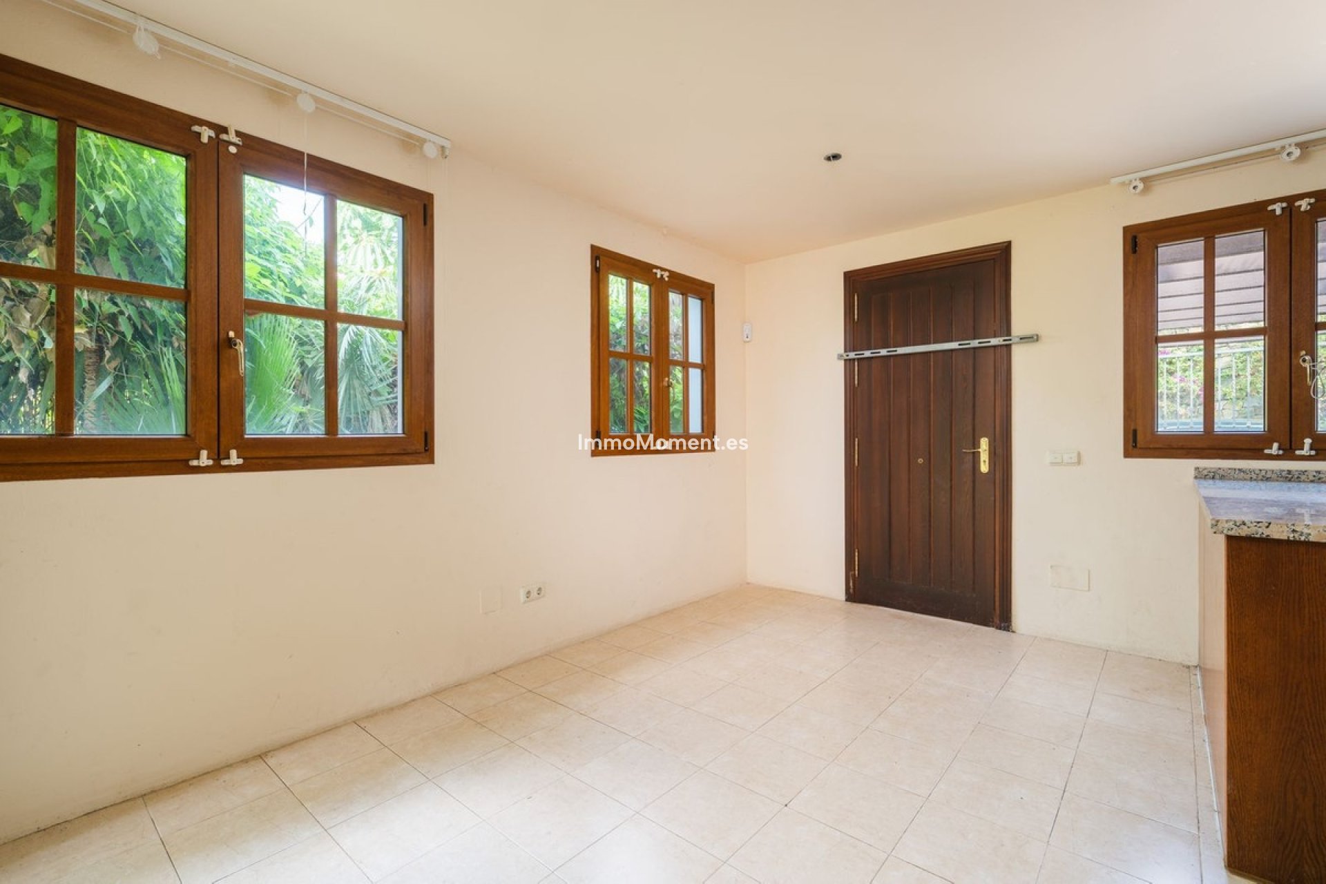 Reventa - Villa independiente - Estepona  - Estepona Centro