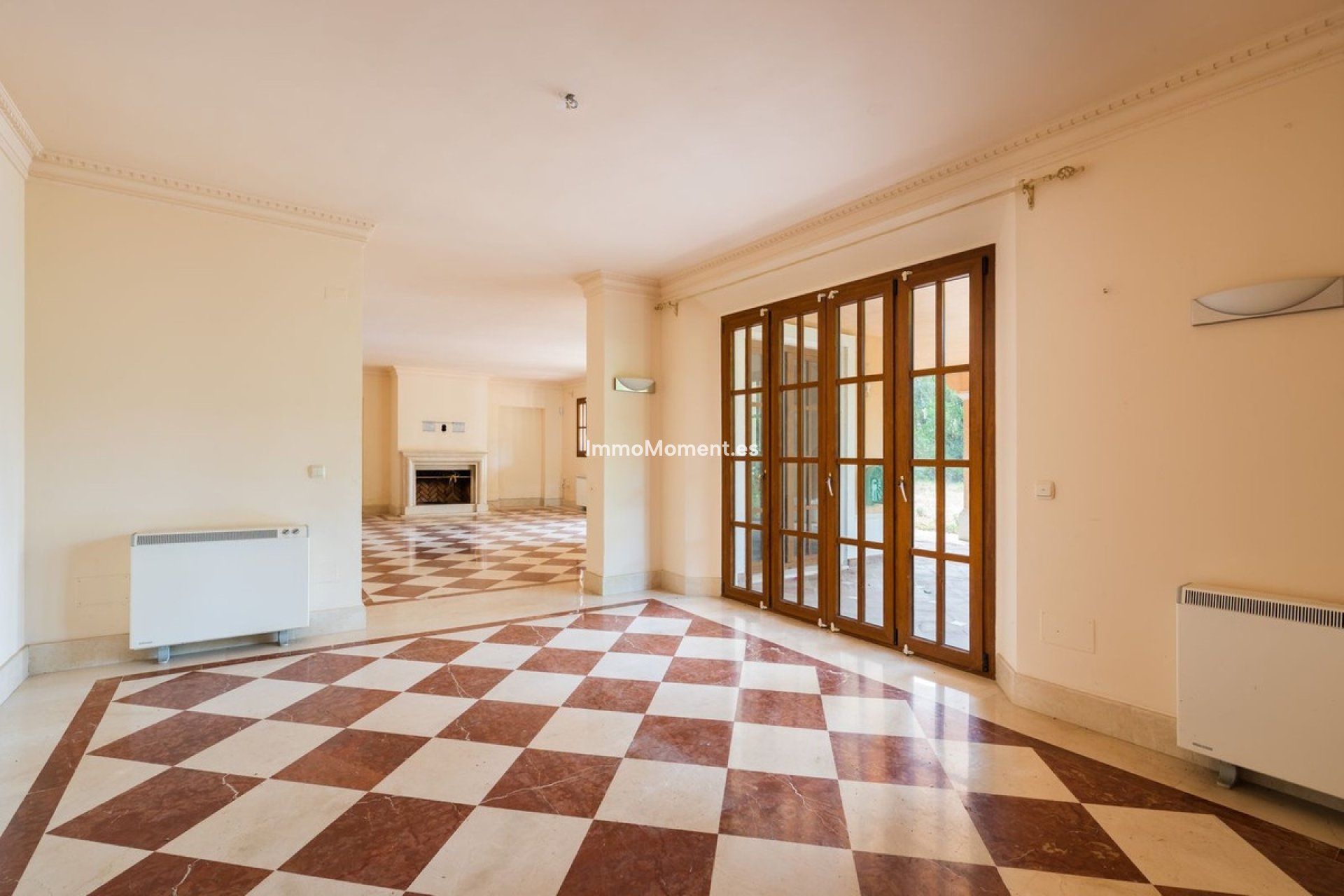 Reventa - Villa independiente - Estepona  - Estepona Centro