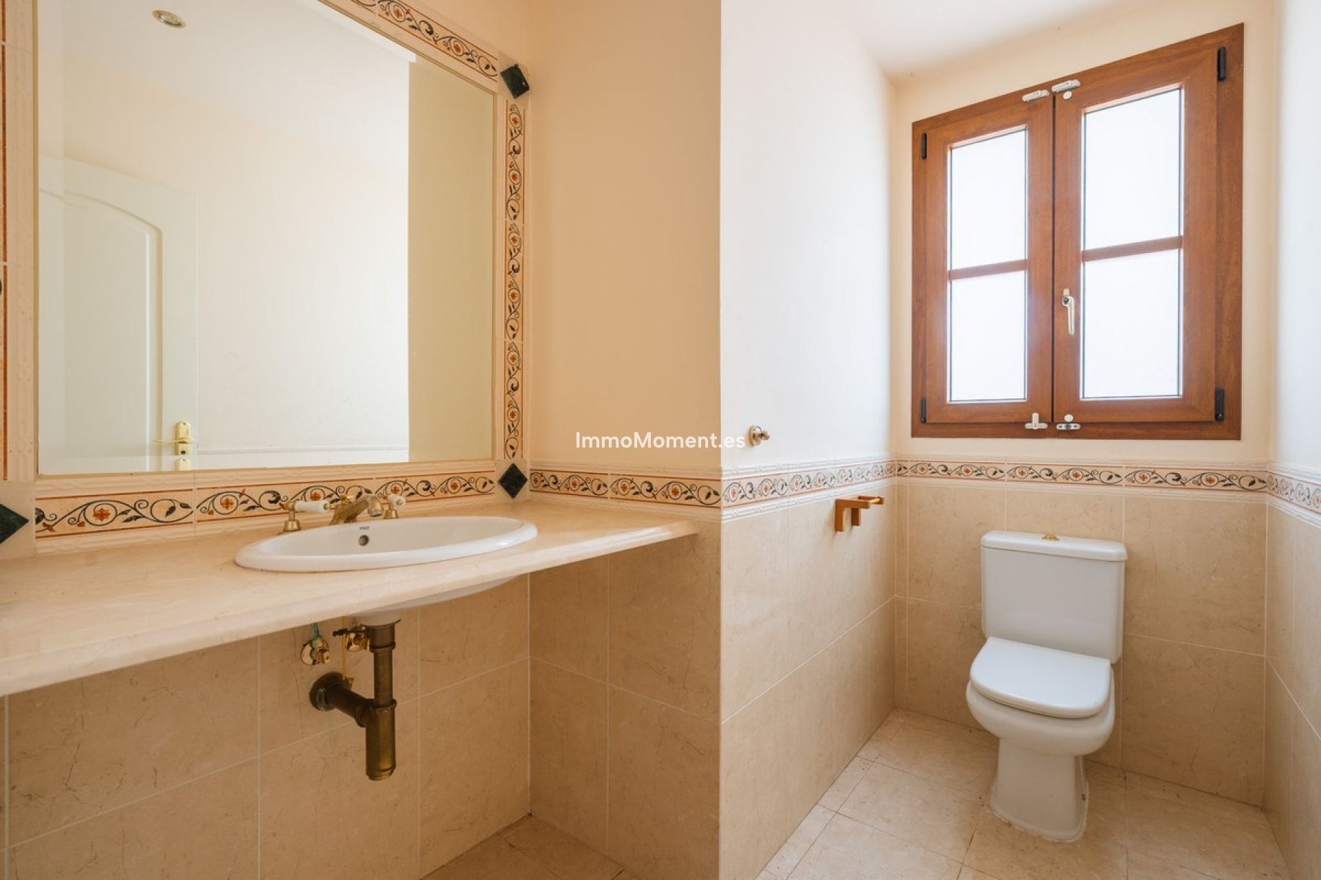 Reventa - Villa independiente - Estepona  - Estepona Centro