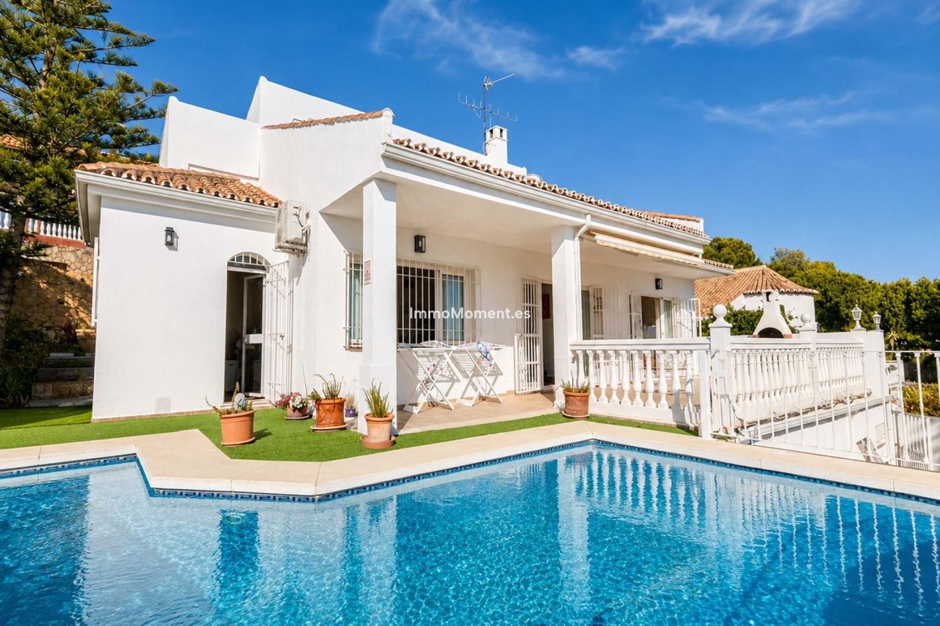 Reventa - Villa independiente - Estepona  - Estepona Centro
