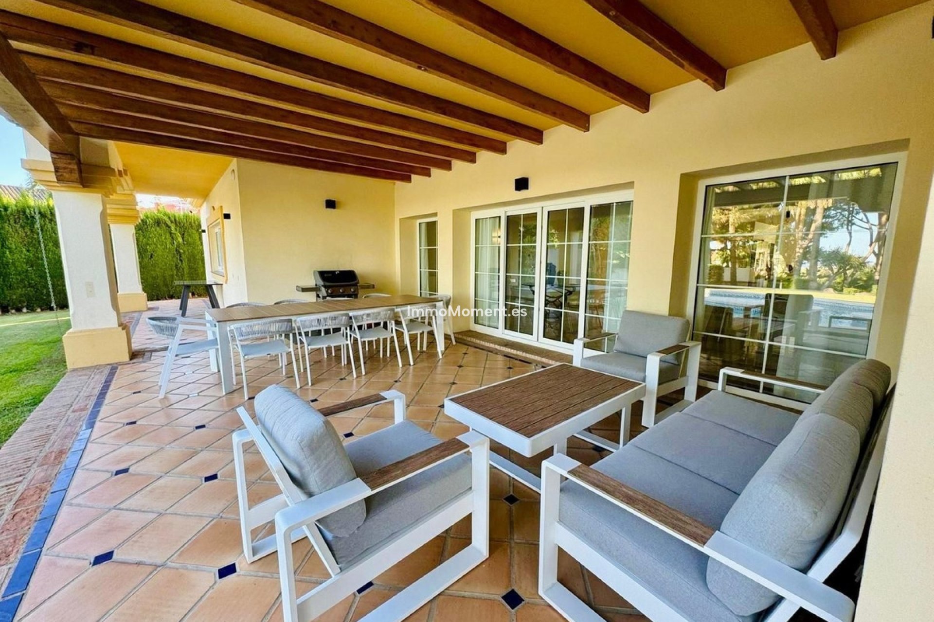Reventa - Villa independiente - Estepona  - Estepona Centro