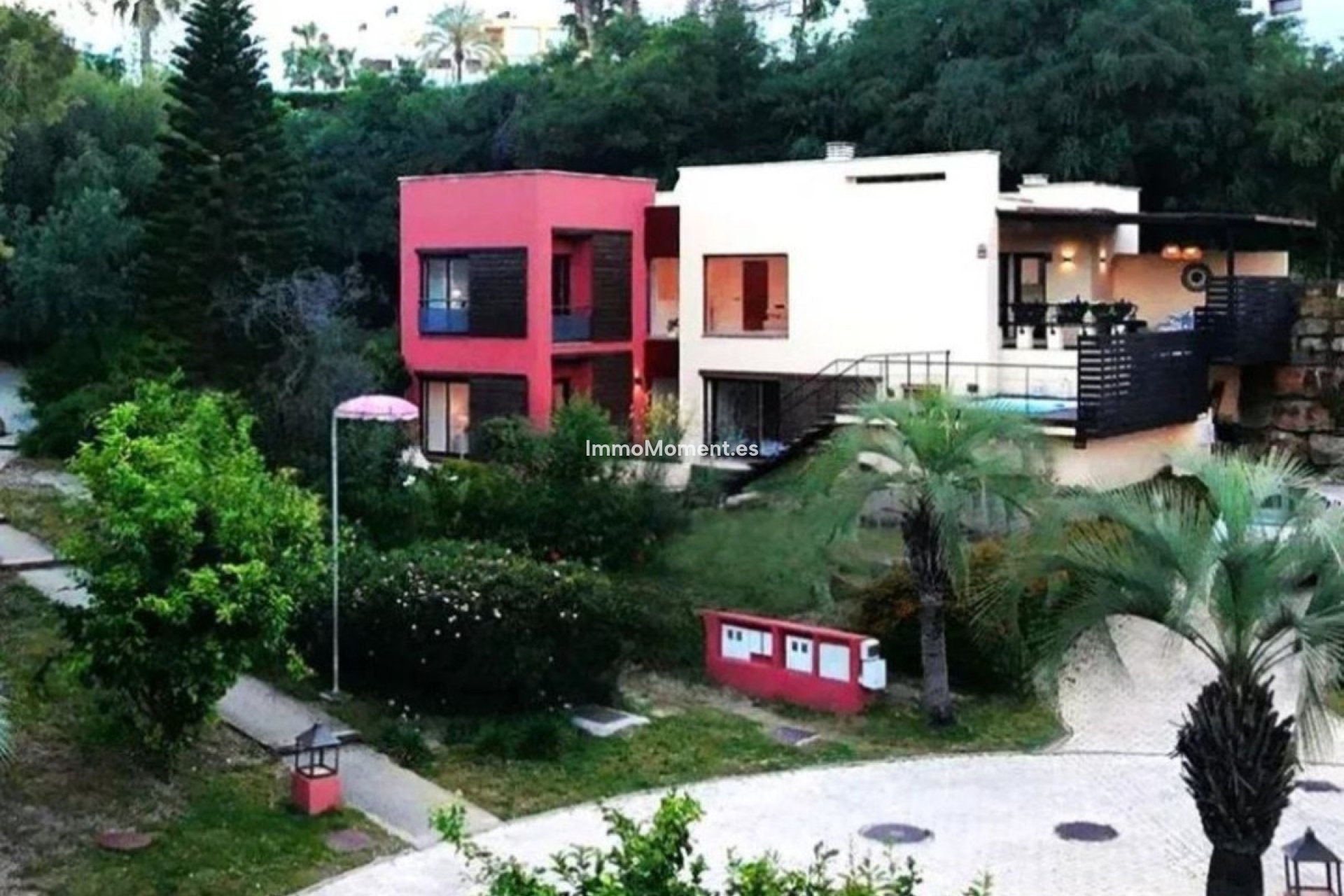 Reventa - Villa independiente - Estepona  - Estepona Centro