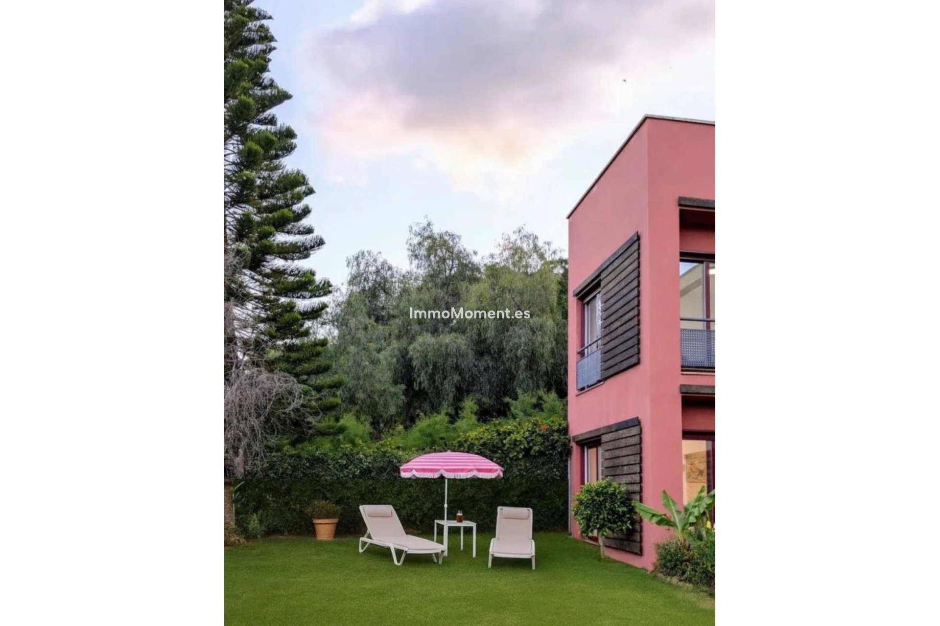 Reventa - Villa independiente - Estepona  - Estepona Centro