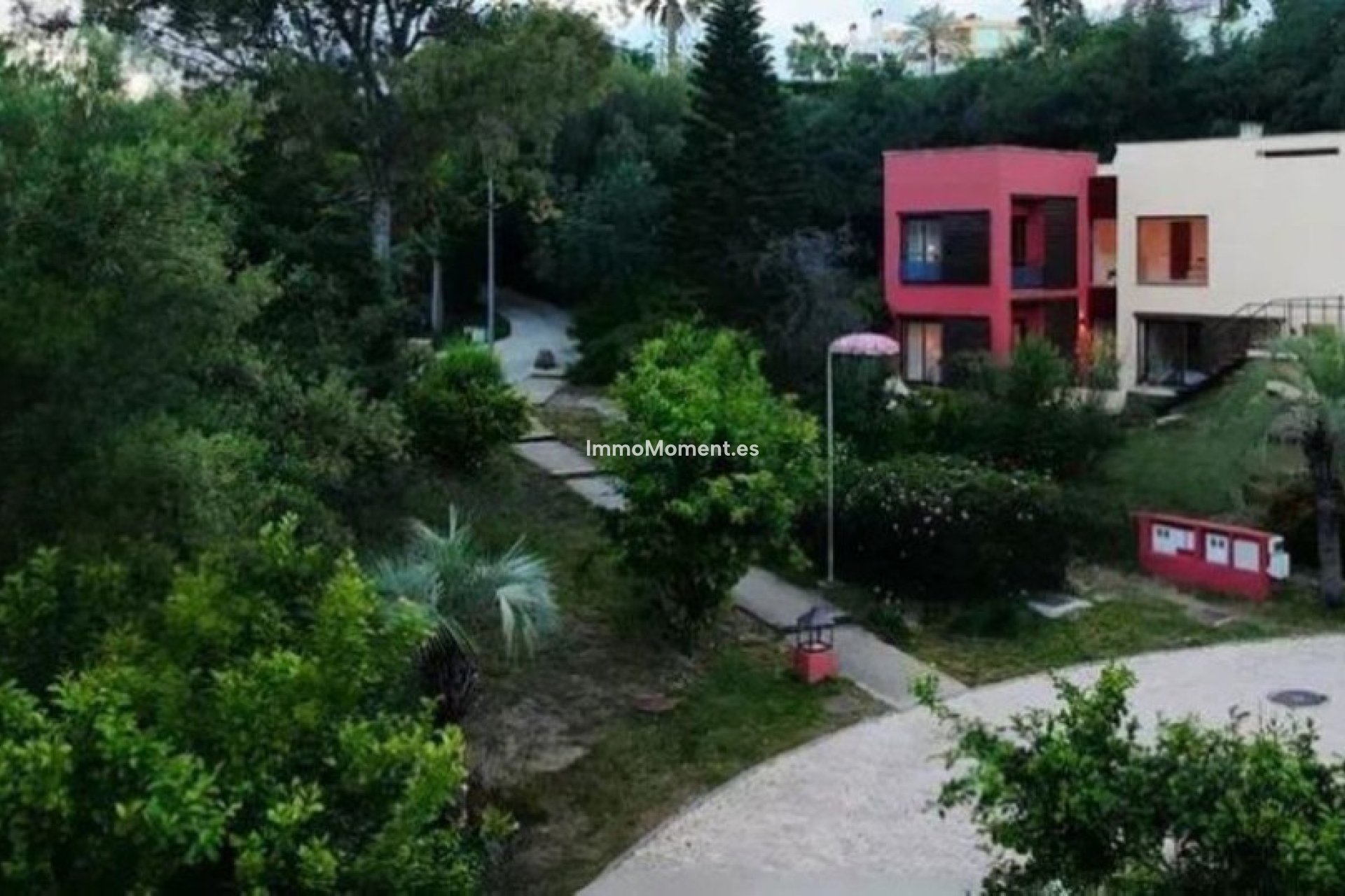 Reventa - Villa independiente - Estepona  - Estepona Centro