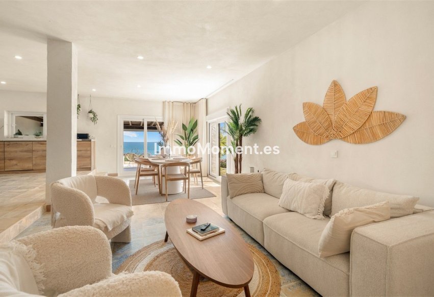 Reventa - Villa independiente - Estepona  - Estepona Centro