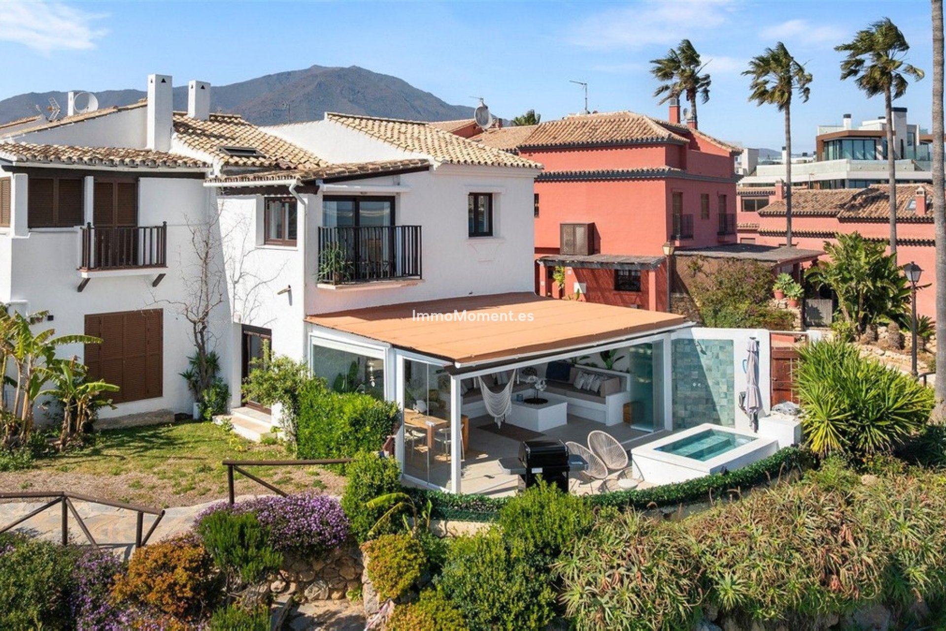 Reventa - Villa independiente - Estepona  - Estepona Centro