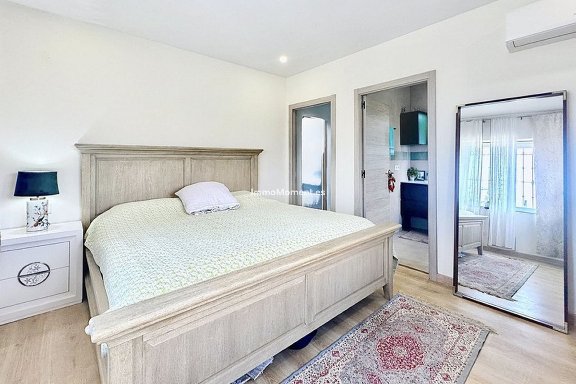 Reventa - Villa independiente - Estepona  - Estepona Centro