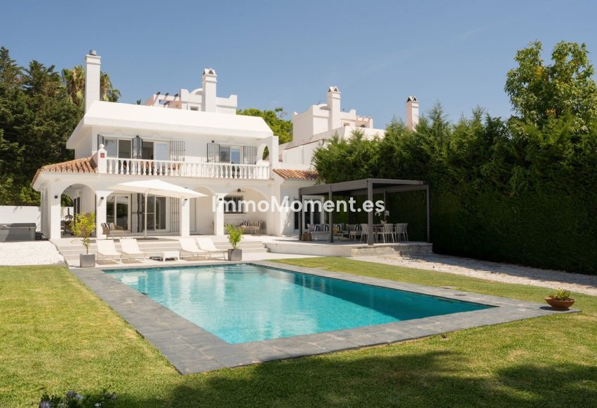 Reventa - Villa independiente - Estepona  - Estepona Centro