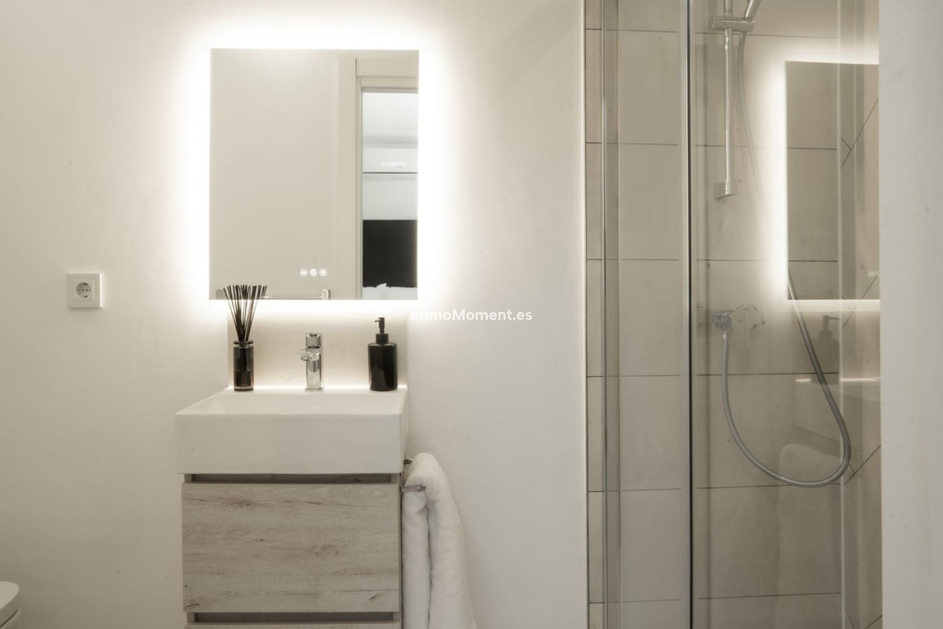 Reventa - Villa independiente - Estepona  - Estepona Centro