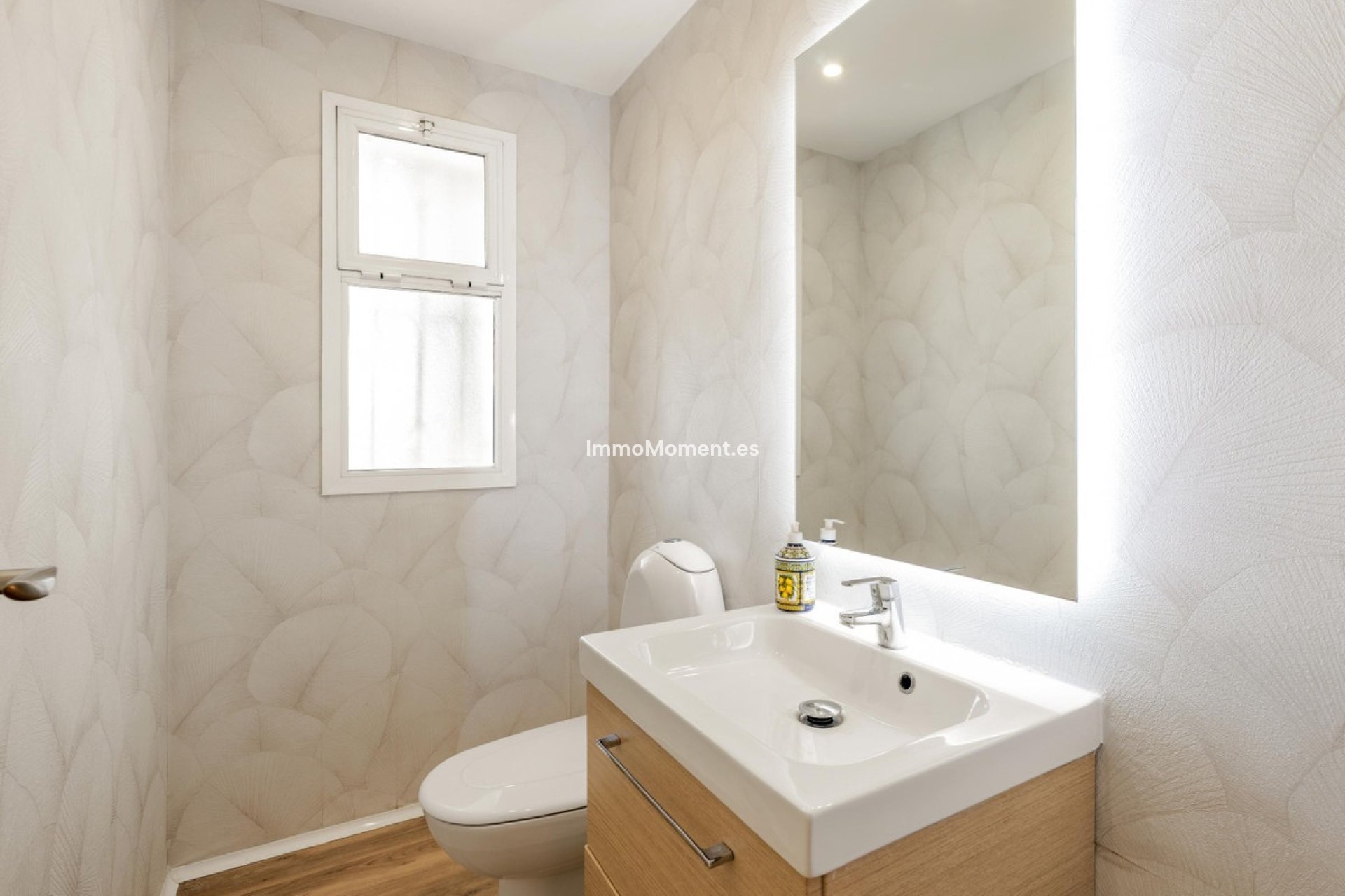 Reventa - Villa independiente - Estepona  - Estepona Centro
