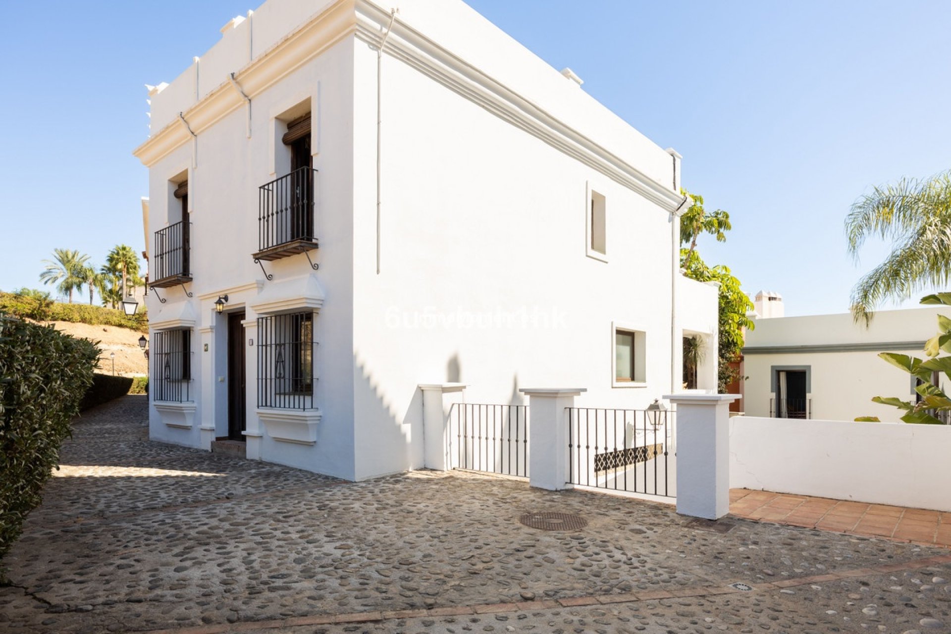Reventa - Villa independiente - Estepona  - Estepona Centro