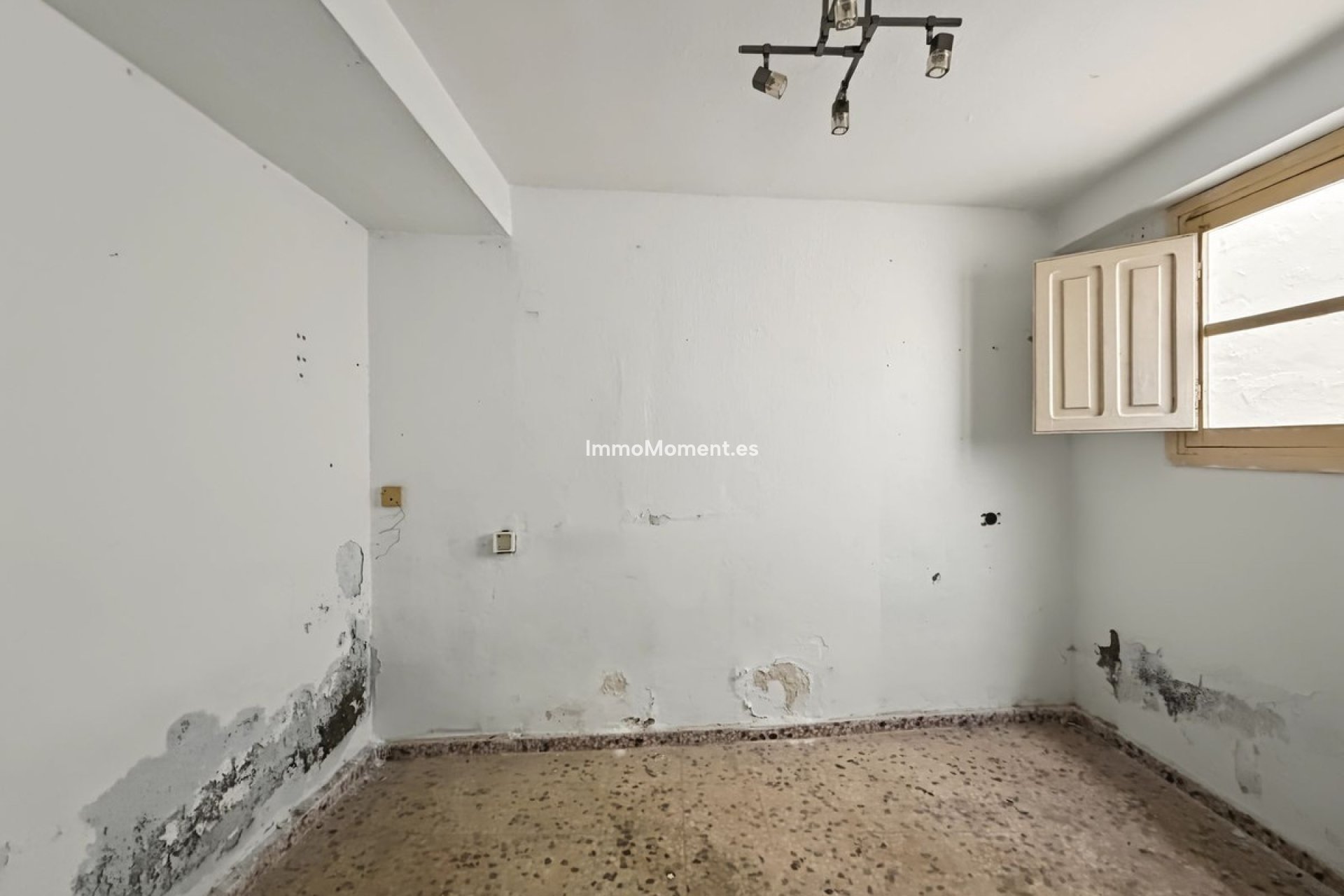 Reventa - Villa independiente - Estepona  - Estepona Centro
