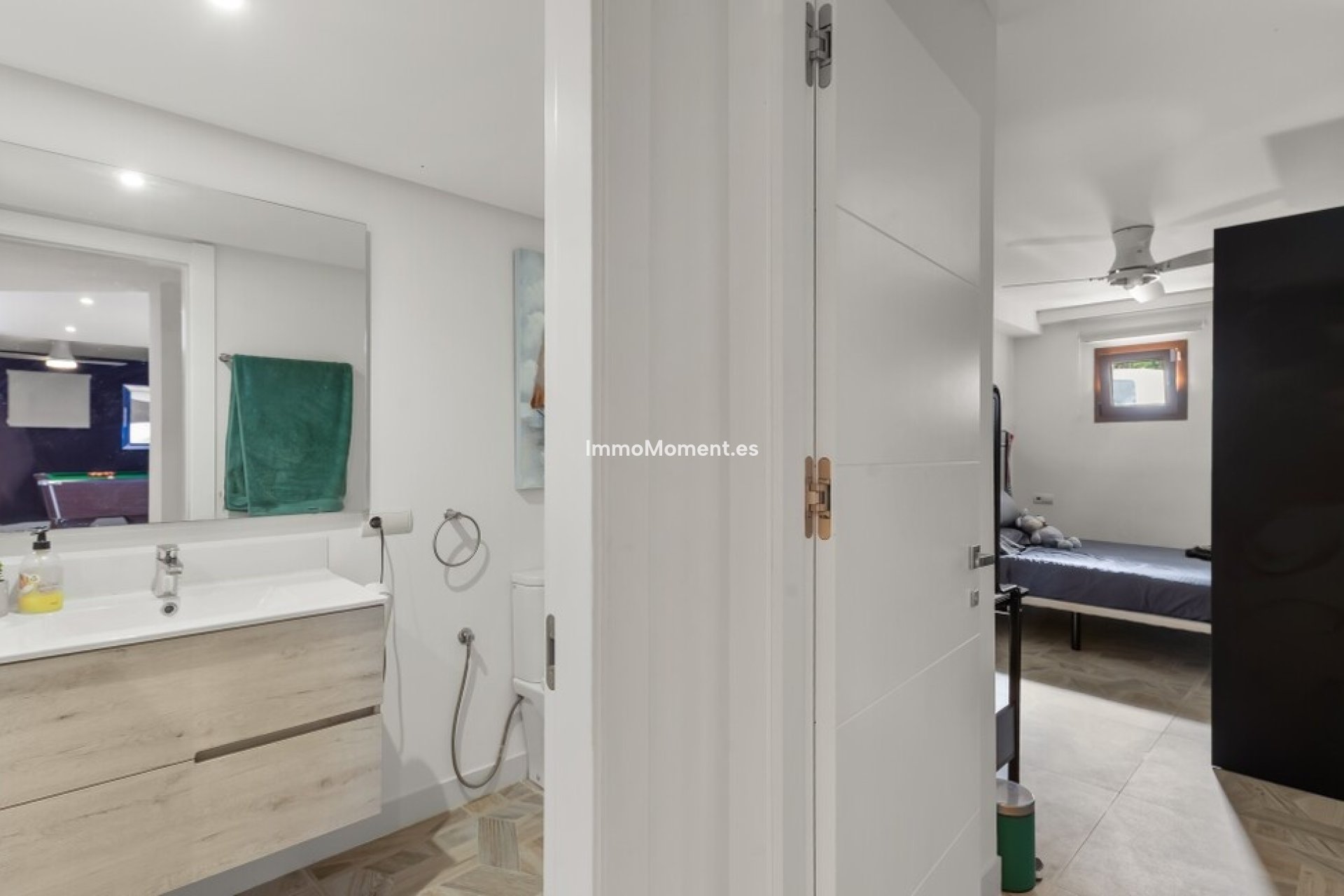 Reventa - Villa independiente - Estepona  - Estepona Centro