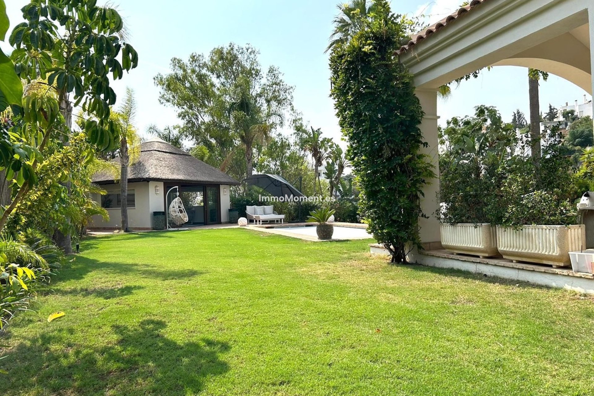 Reventa - Villa independiente - Estepona  - Estepona Centro
