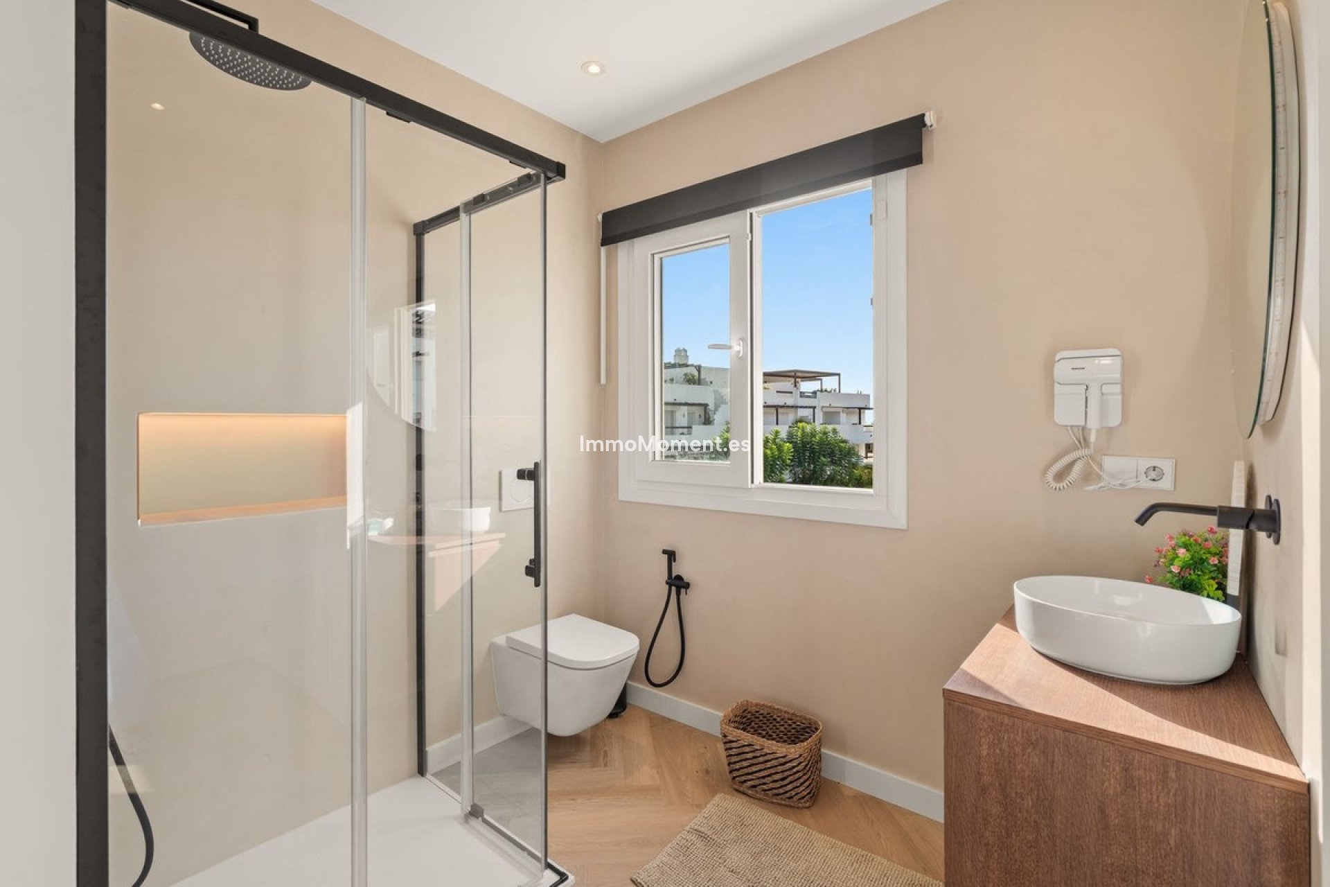 Reventa - Villa independiente - Estepona  - Estepona Centro