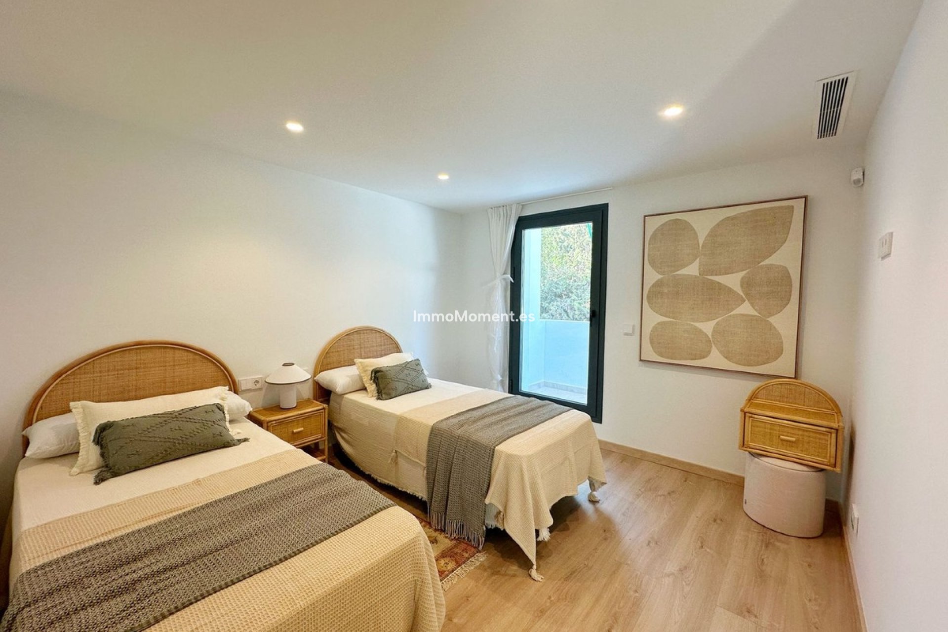 Reventa - Villa independiente - Estepona  - Estepona Centro